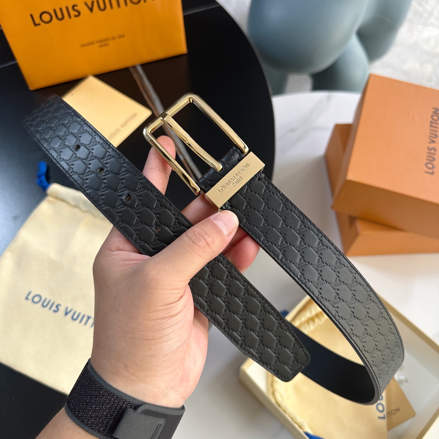 Louis Vuitton Male Basic Belt Cow Leather S-l