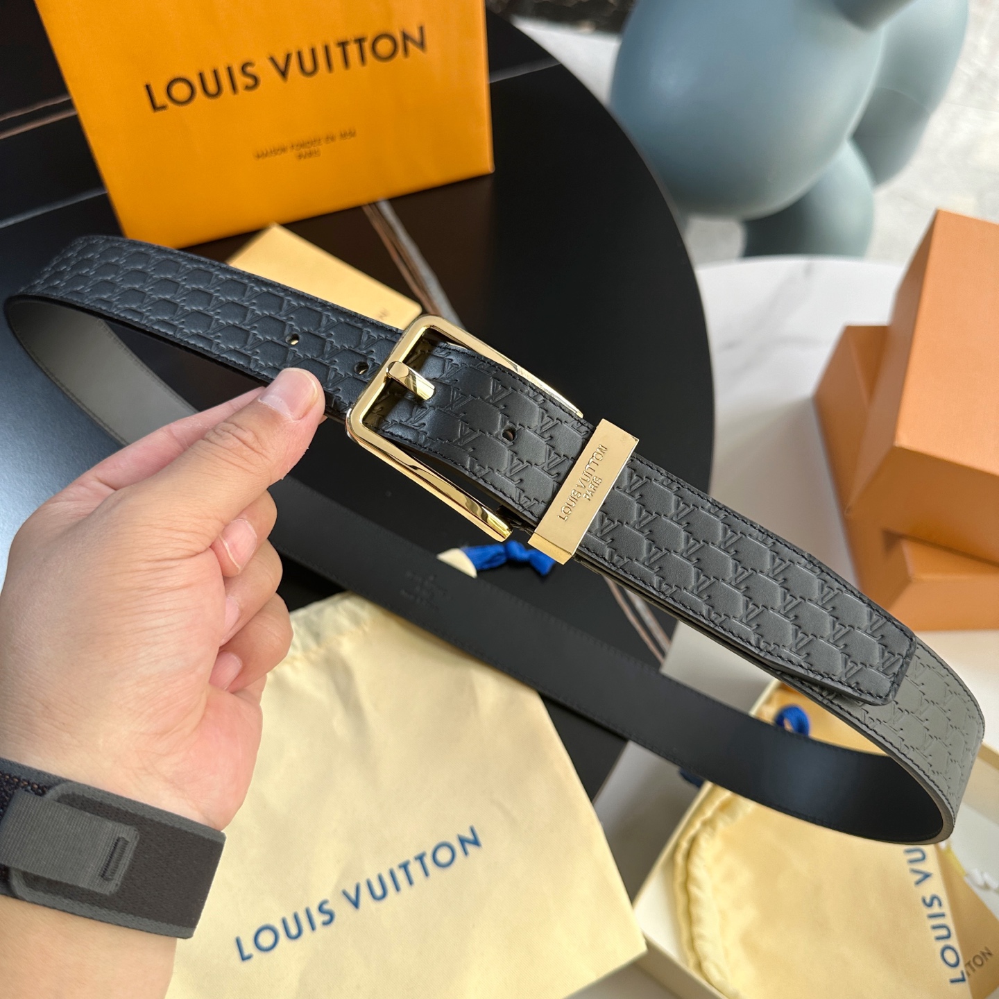 Louis Vuitton Male Basic Belt Cow Leather S-l