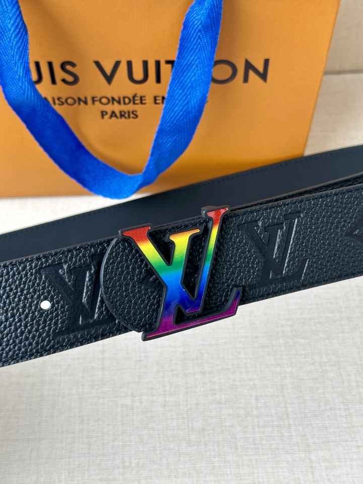 Louis Vuitton Leather Belt Cow Leather M-l