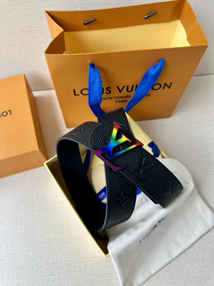 Louis Vuitton Leather Belt Cow Leather M-l