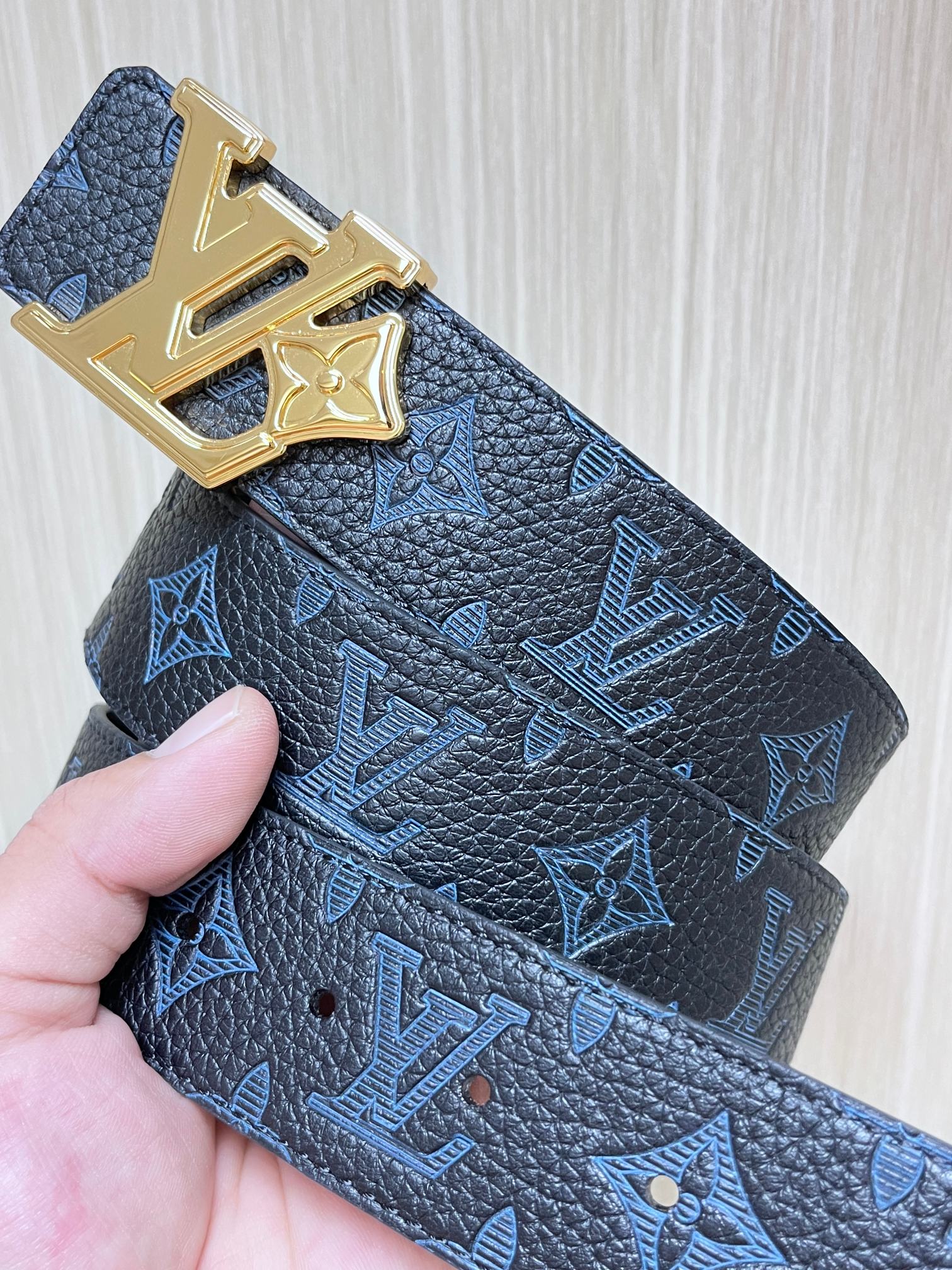 Louis Vuitton Basic Belt Cow Leather Gold M-l