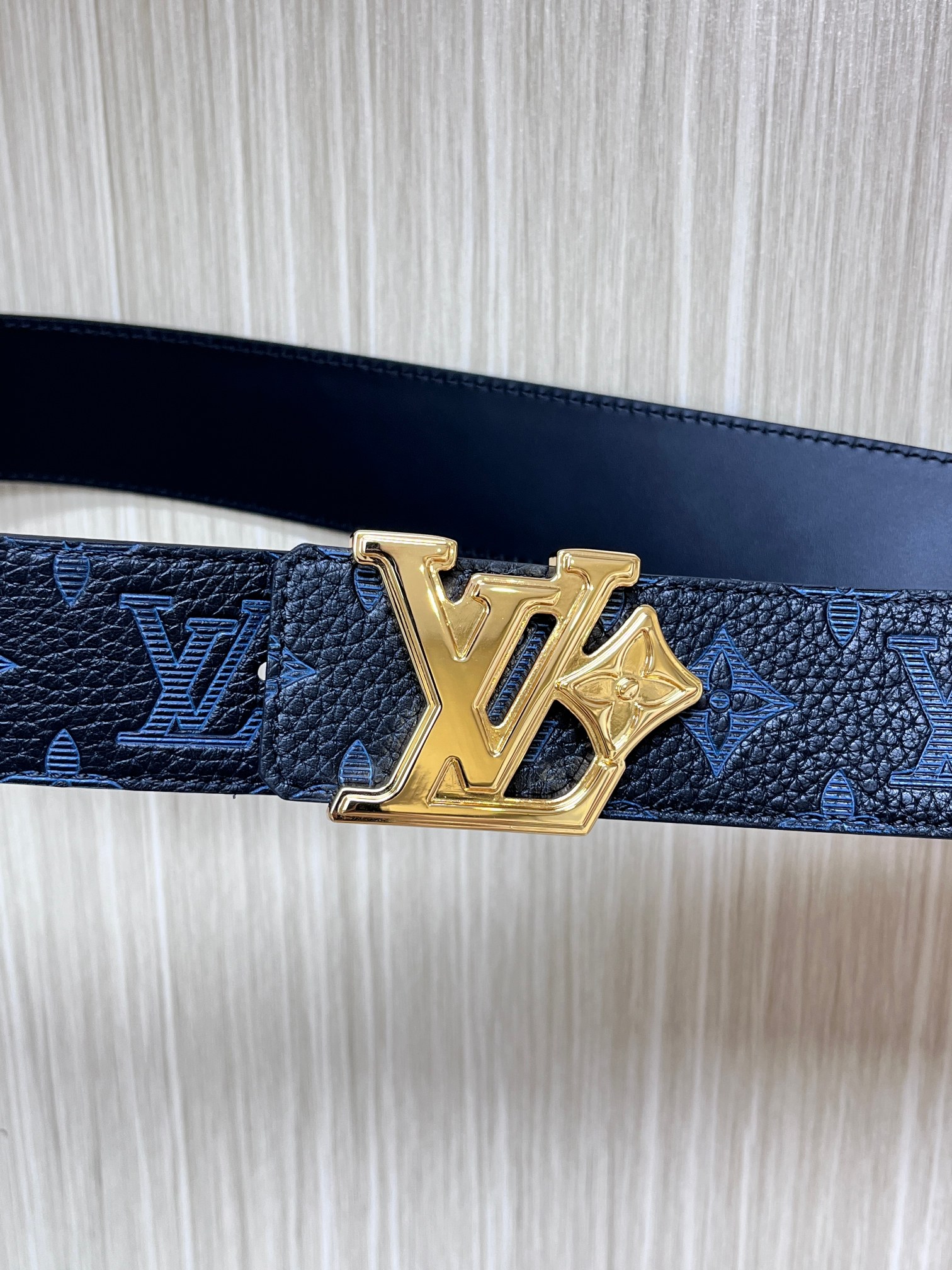 Louis Vuitton Basic Belt Cow Leather Gold M-l