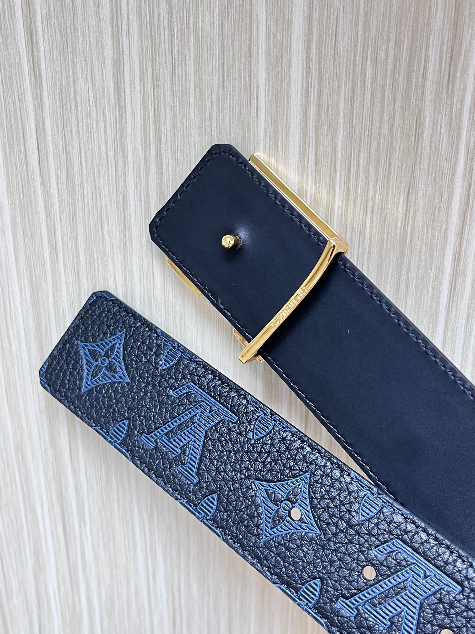 Louis Vuitton Basic Belt Cow Leather Gold M-l