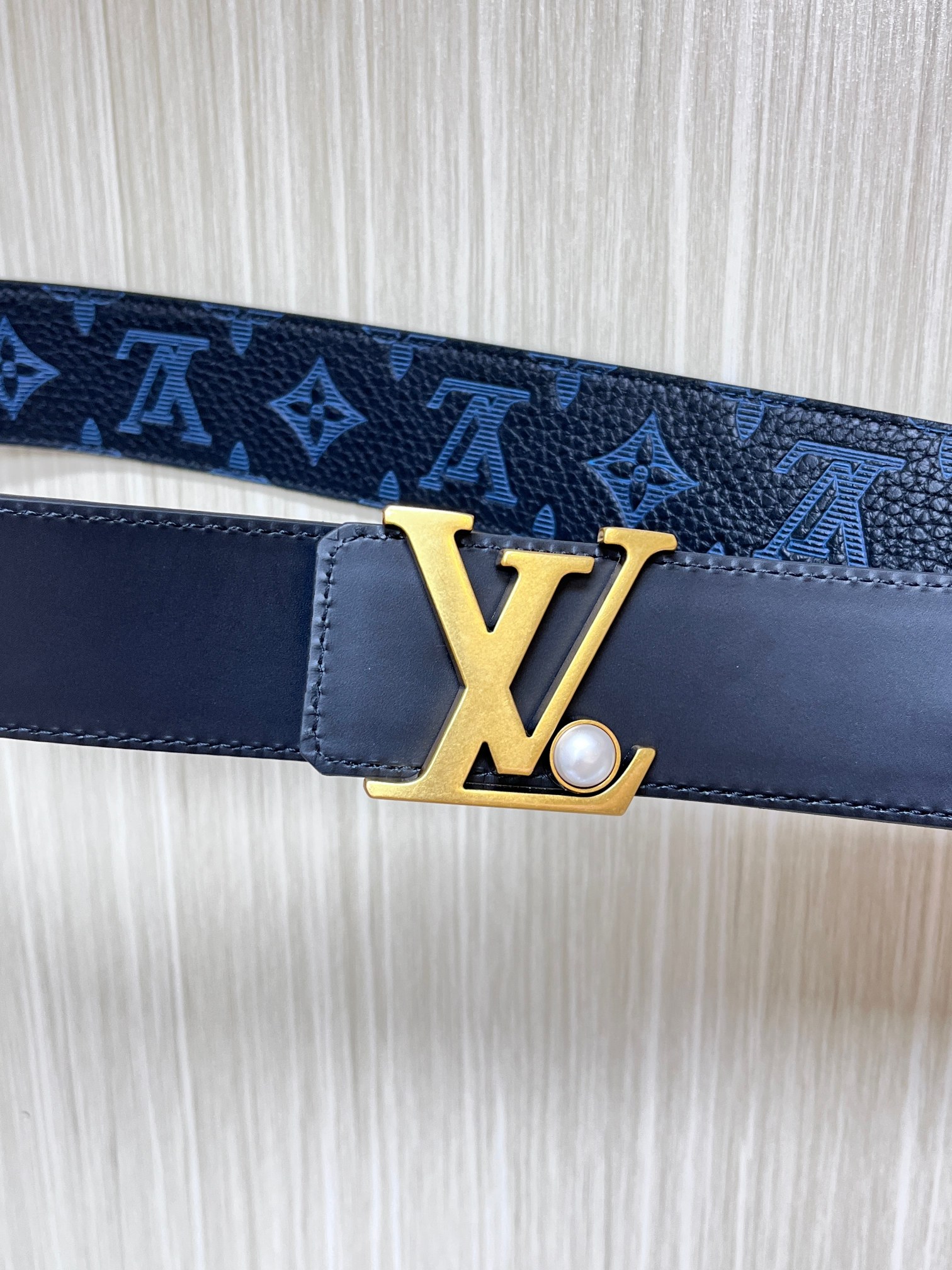 Louis Vuitton Basic Belt Cow Leather Gold M-l