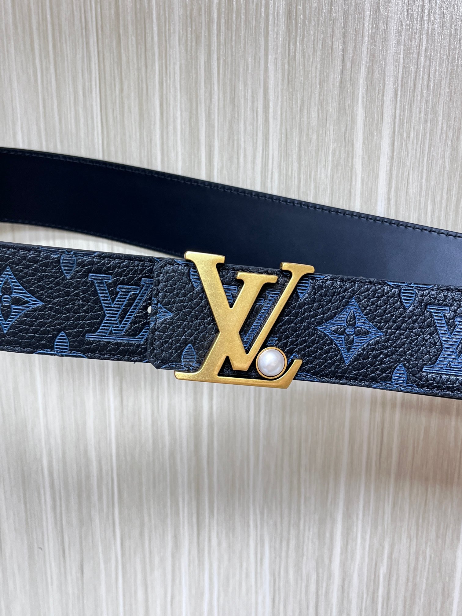 Louis Vuitton Basic Belt Cow Leather Gold M-l