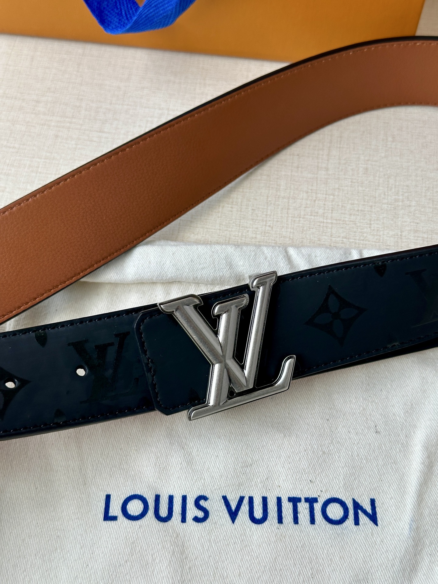 Louis Vuitton Leather Belt S-m-l