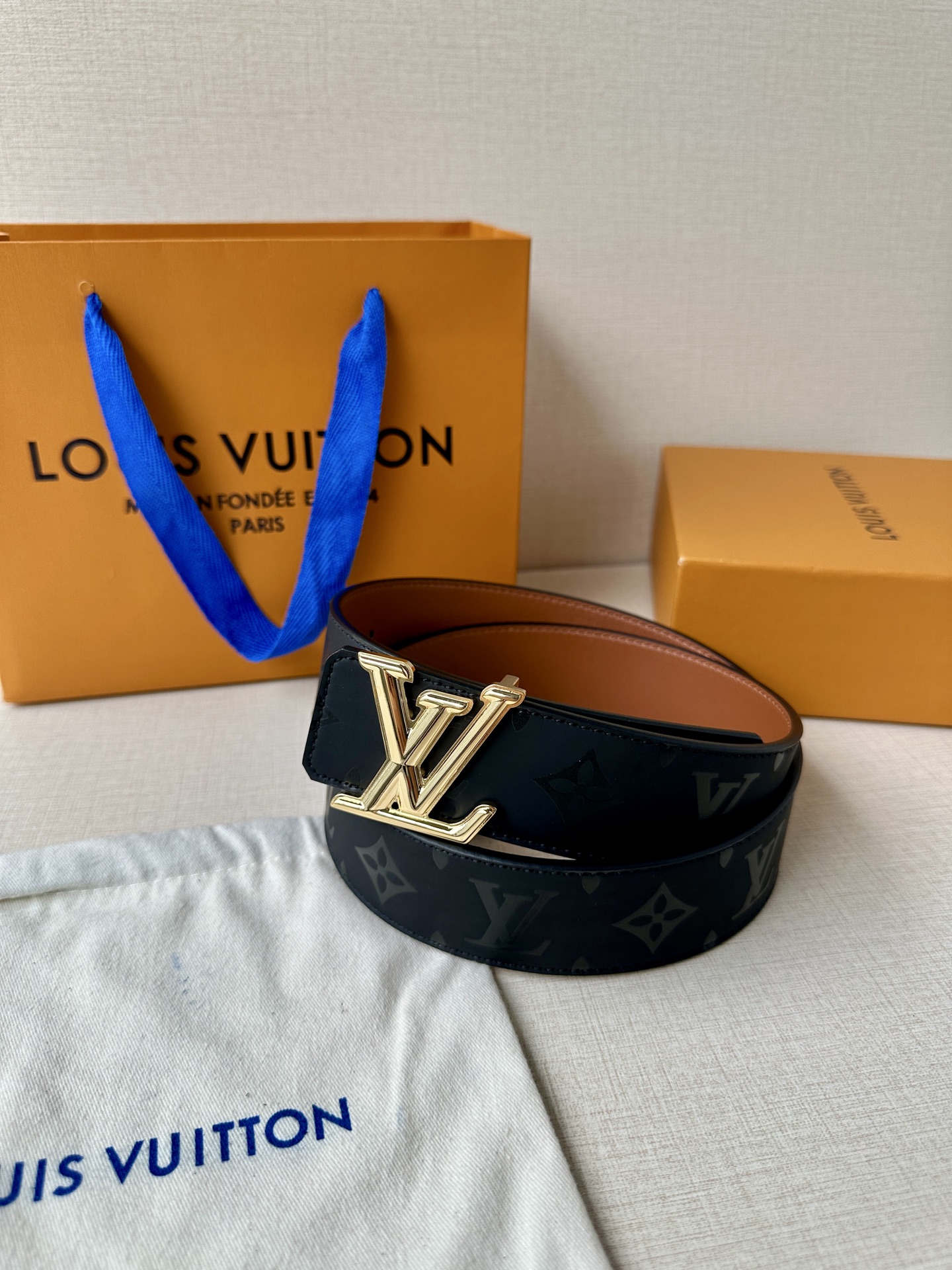 Louis Vuitton Leather Belt S-m-l