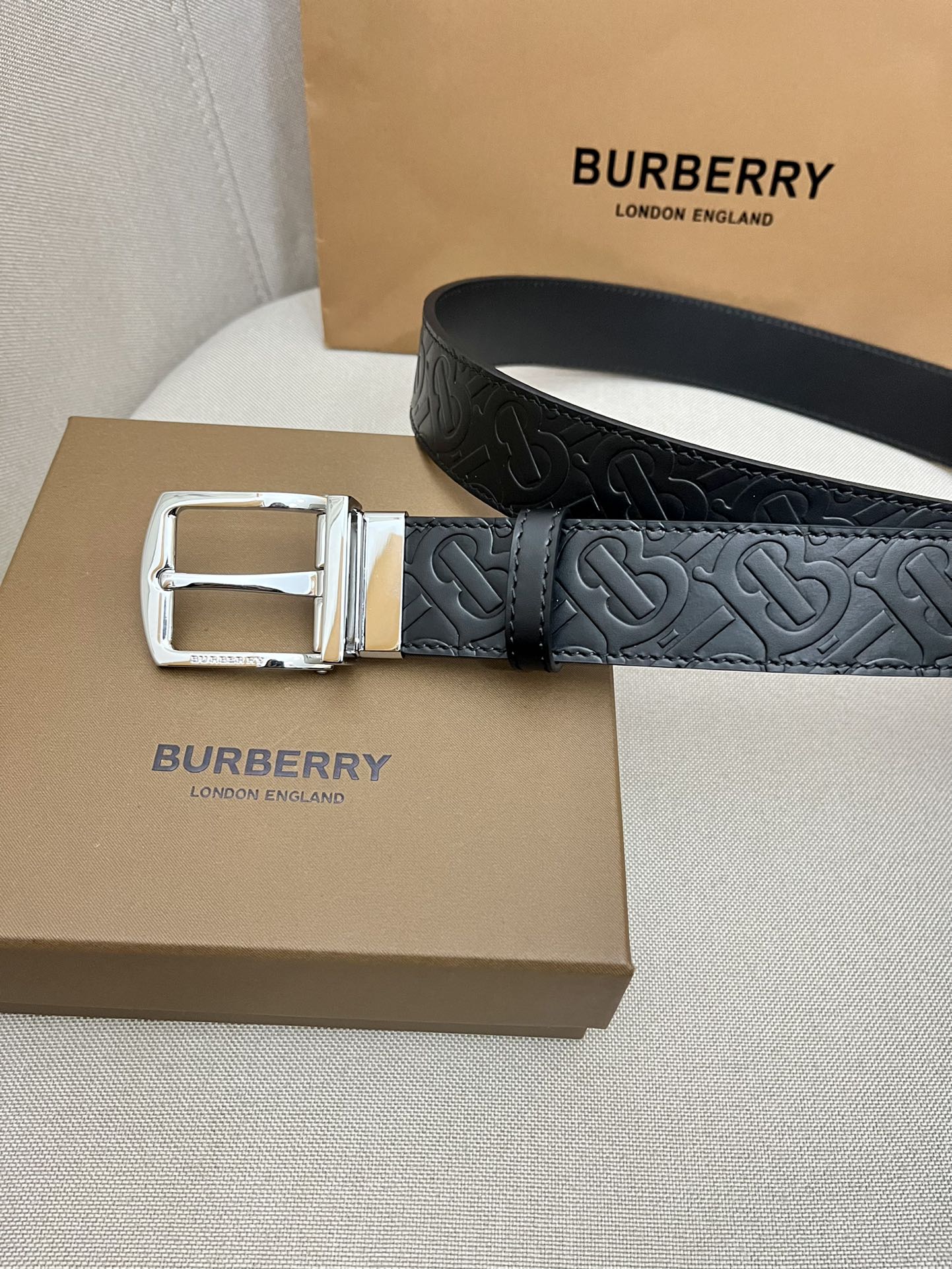 Burberry Male Leather Belt Top Grain Leather M