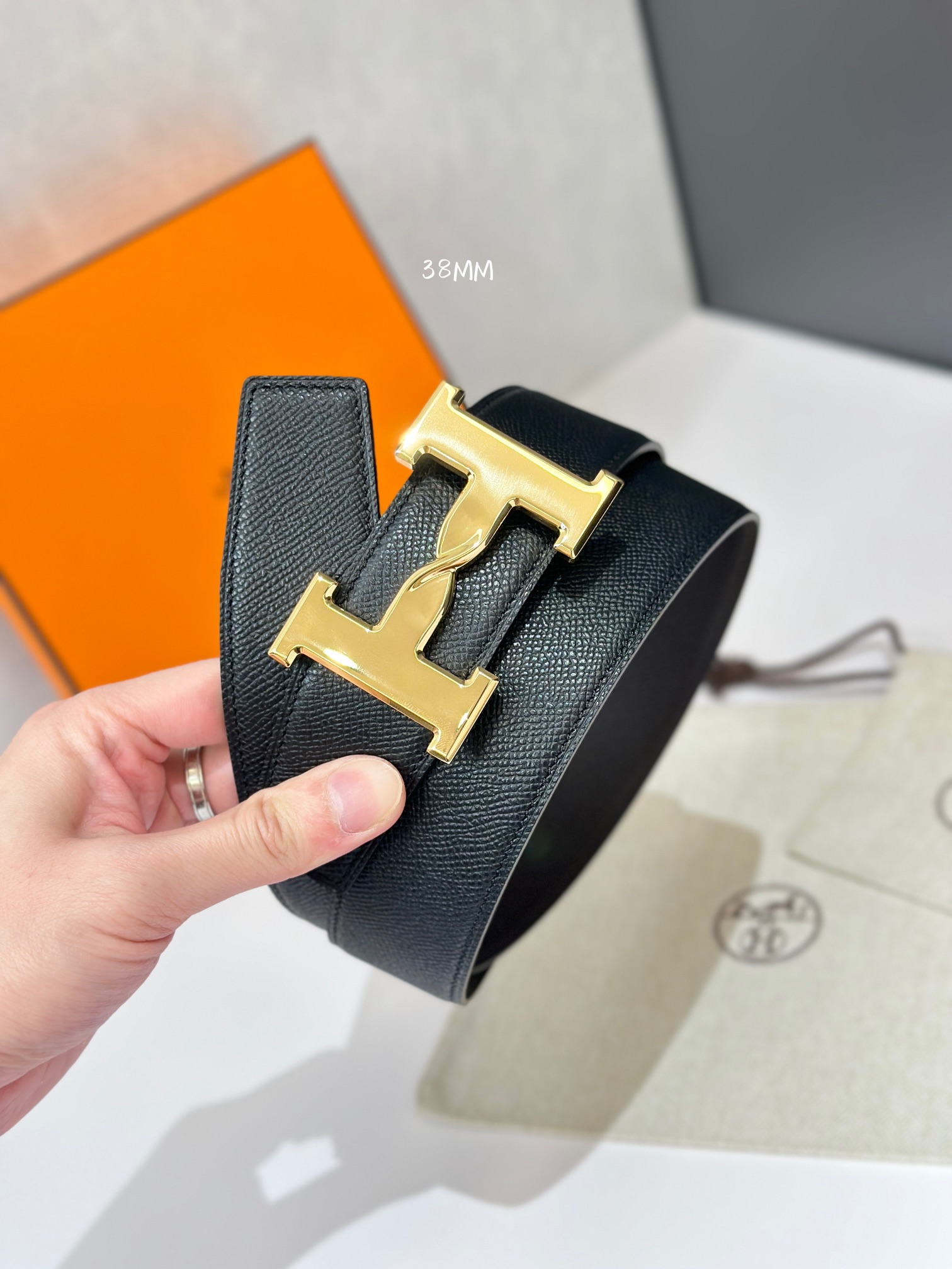 Hermès Basic Belt Cow Leather 38mm-s-l