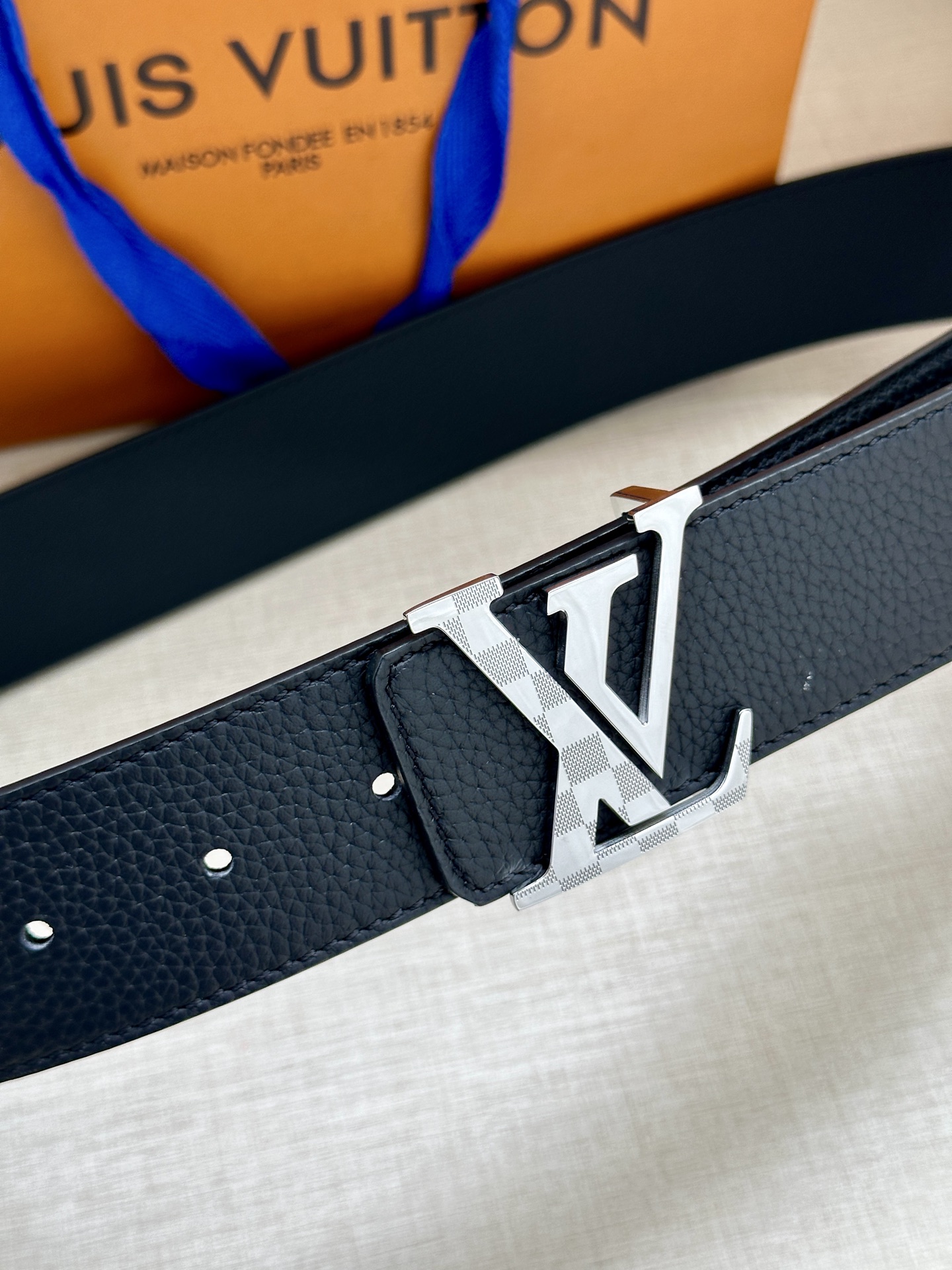 Louis Vuitton Leather Belt Cow Leather Gold L