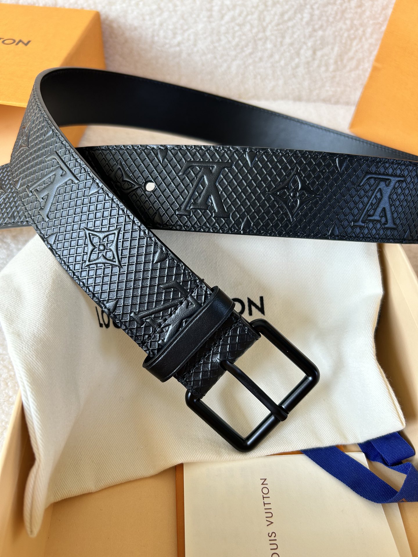 Louis Vuitton Leather Belt Cow Leather L