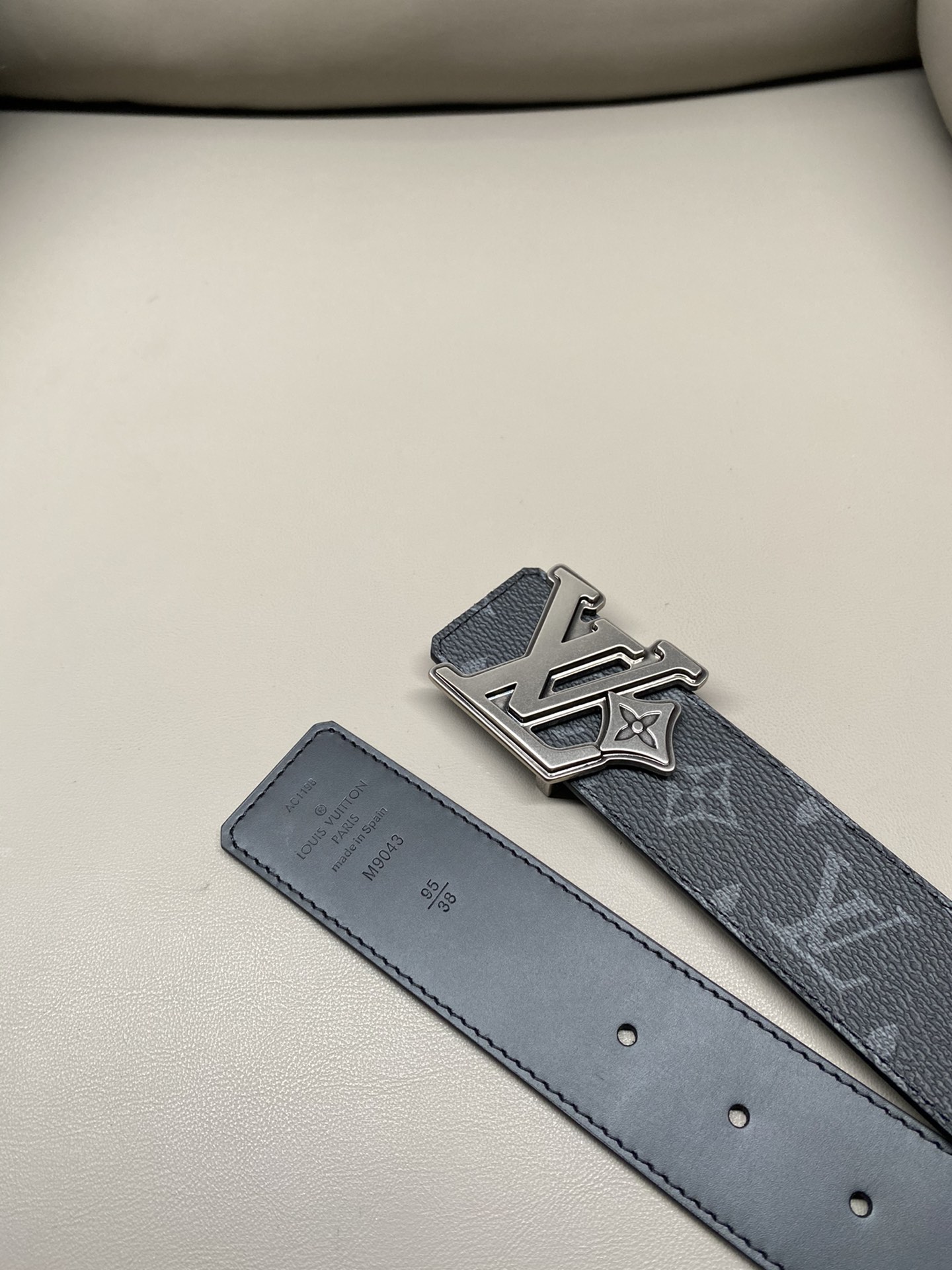 Louis Vuitton Basic Belt Canvas M-l