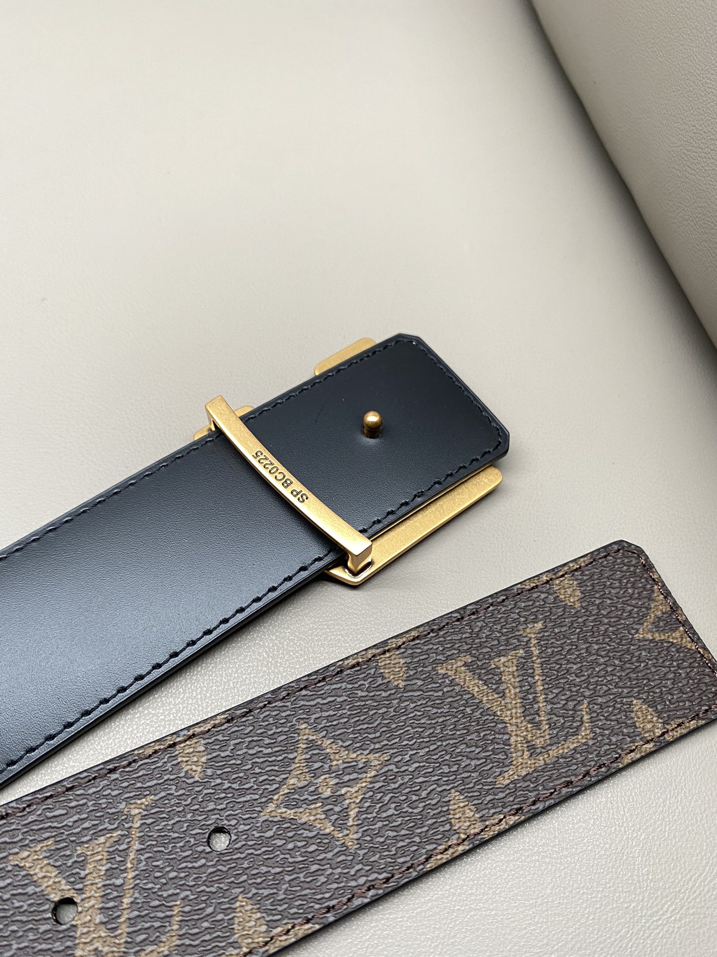 Louis Vuitton Basic Belt Canvas M-l