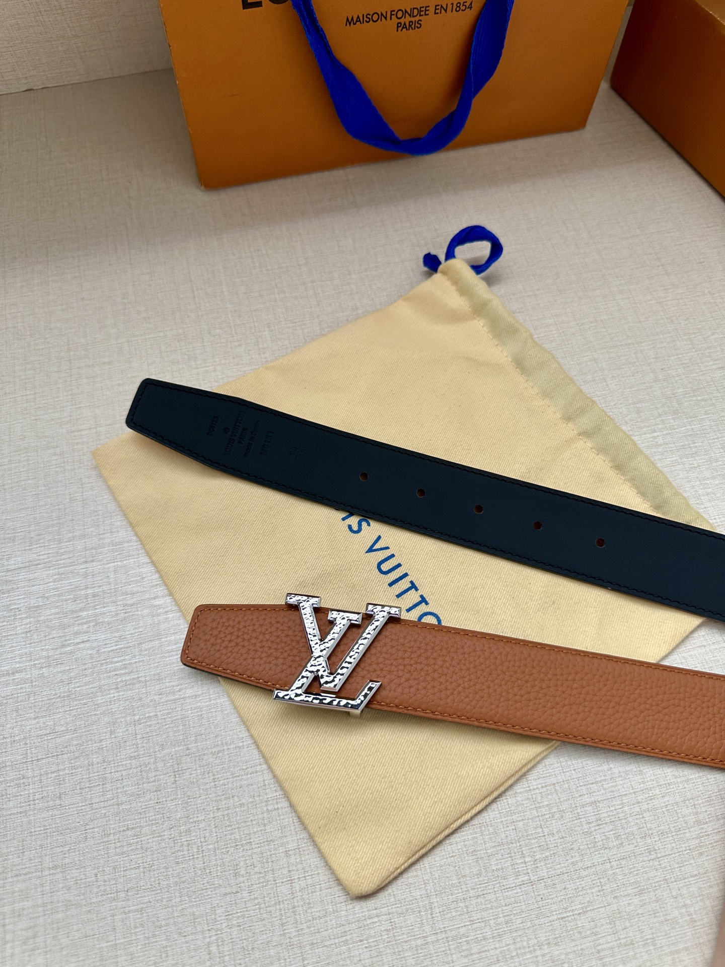 Louis Vuitton Basic Belt L