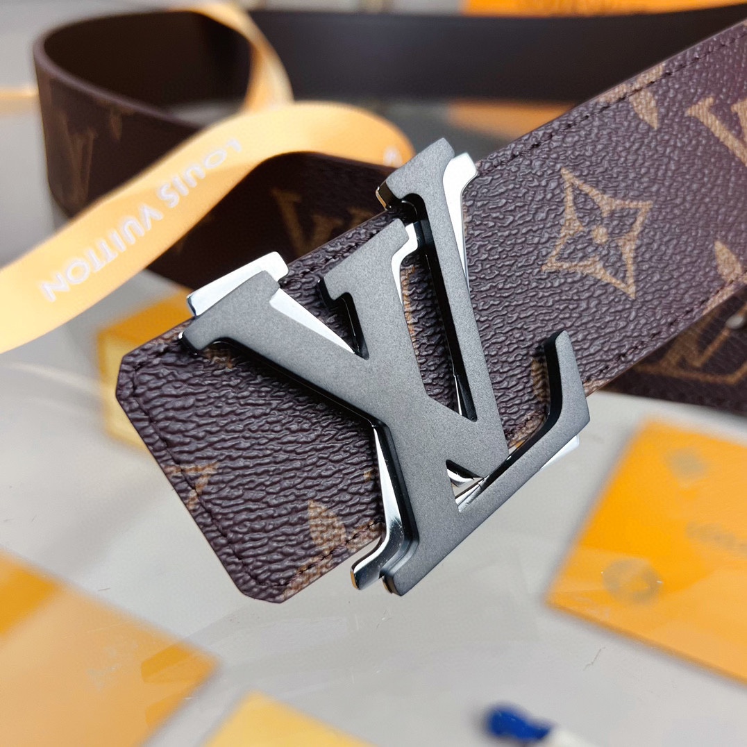 Louis Vuitton Male Basic Belt M-l