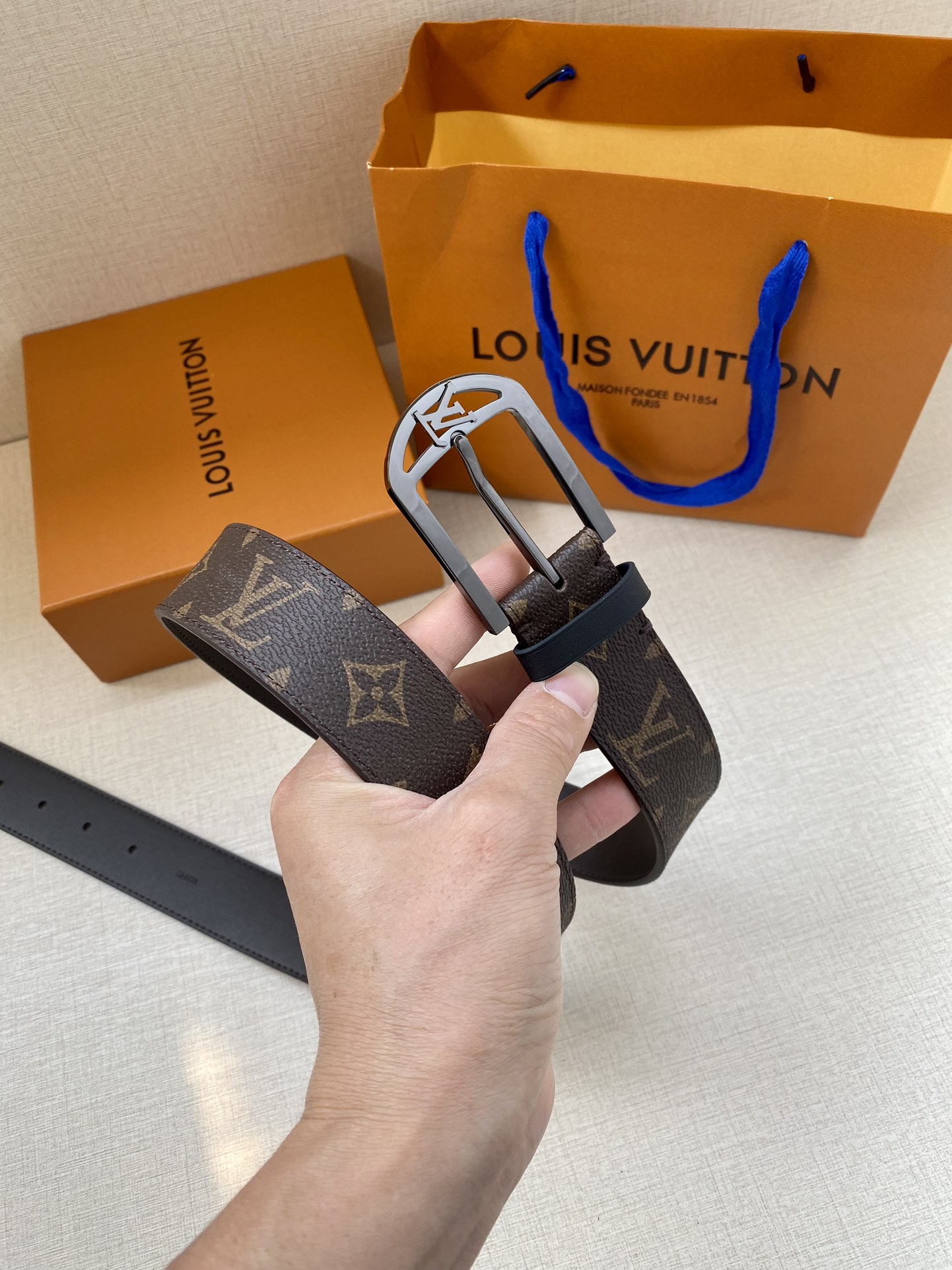 Louis Vuitton Male Canvas Belt Canvas M-l