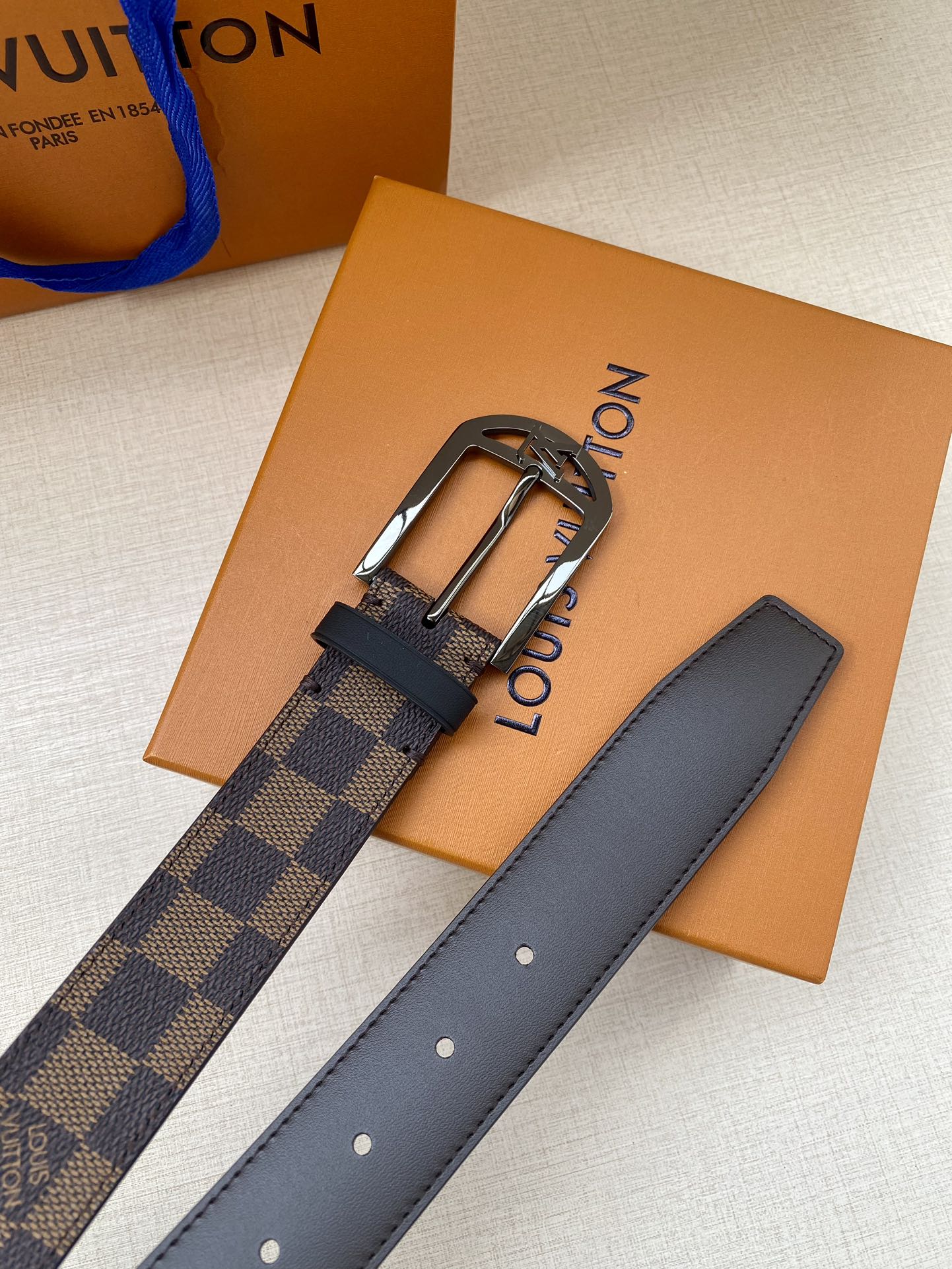 Louis Vuitton Male Canvas Belt Canvas M-l