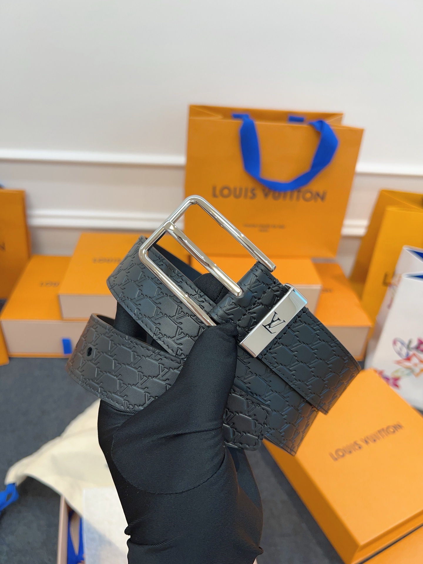 Louis Vuitton Basic Belt M-l