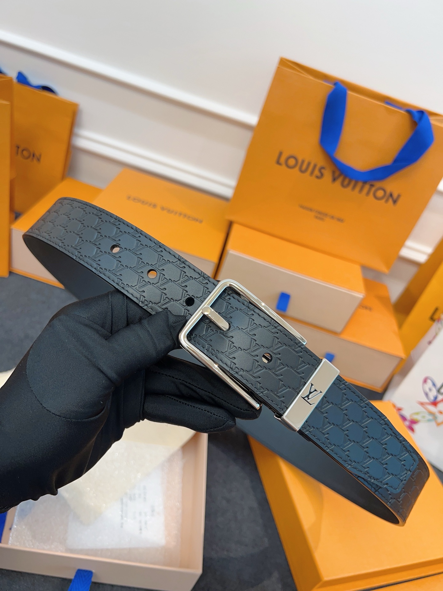Louis Vuitton Basic Belt M-l