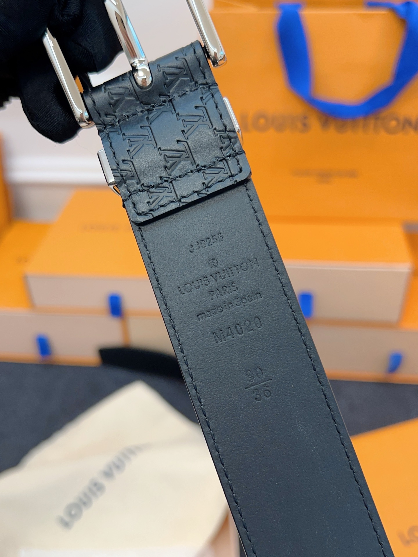 Louis Vuitton Basic Belt M-l