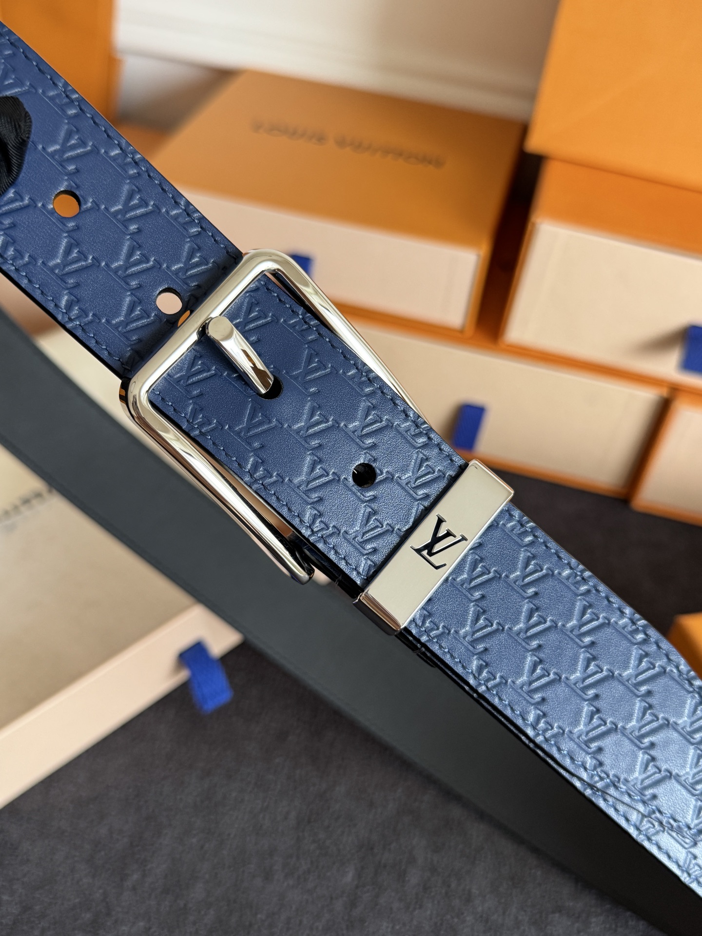 Louis Vuitton Basic Belt M-l
