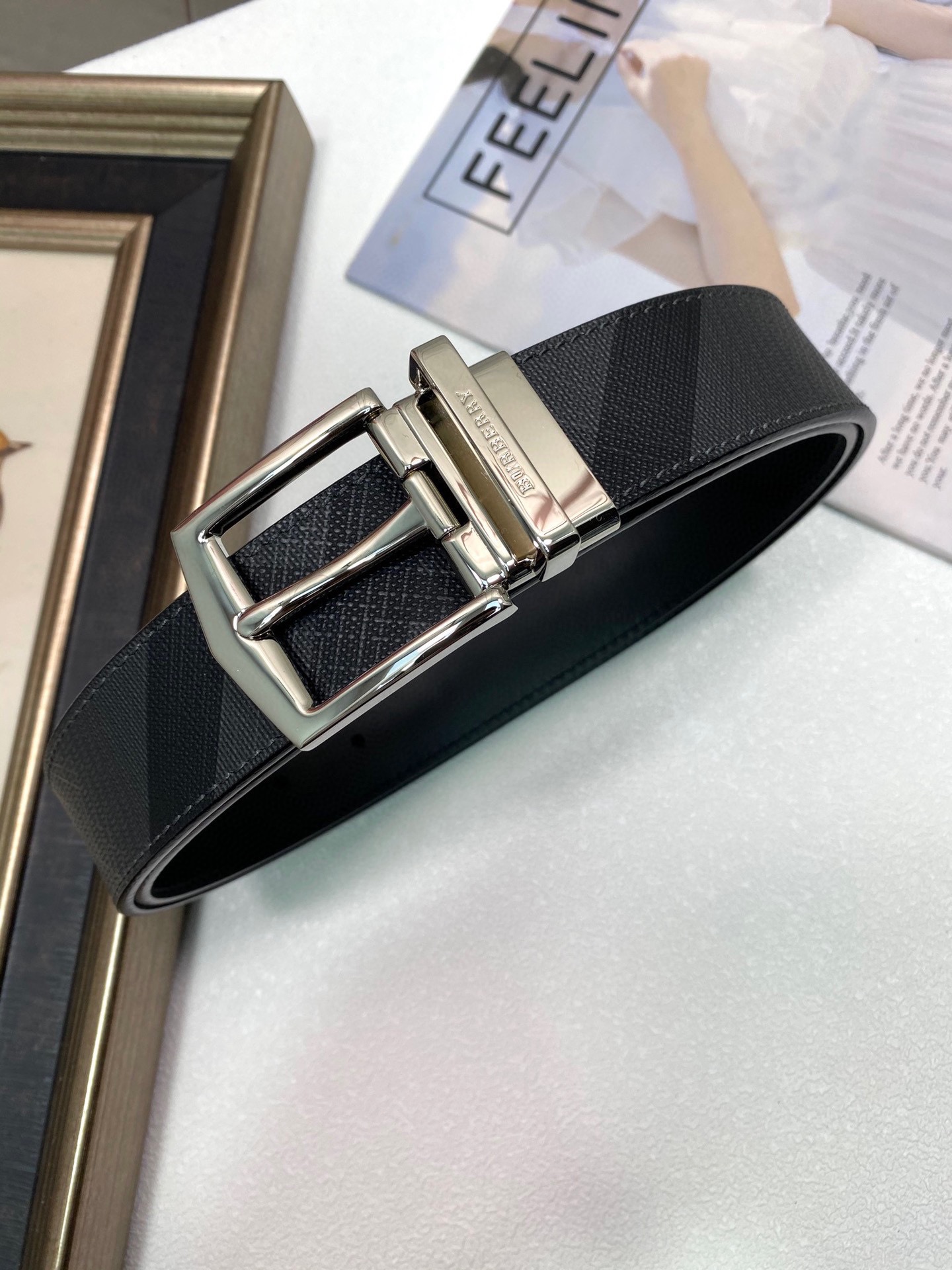 Burberry Male Leather Belt Cow Leather M