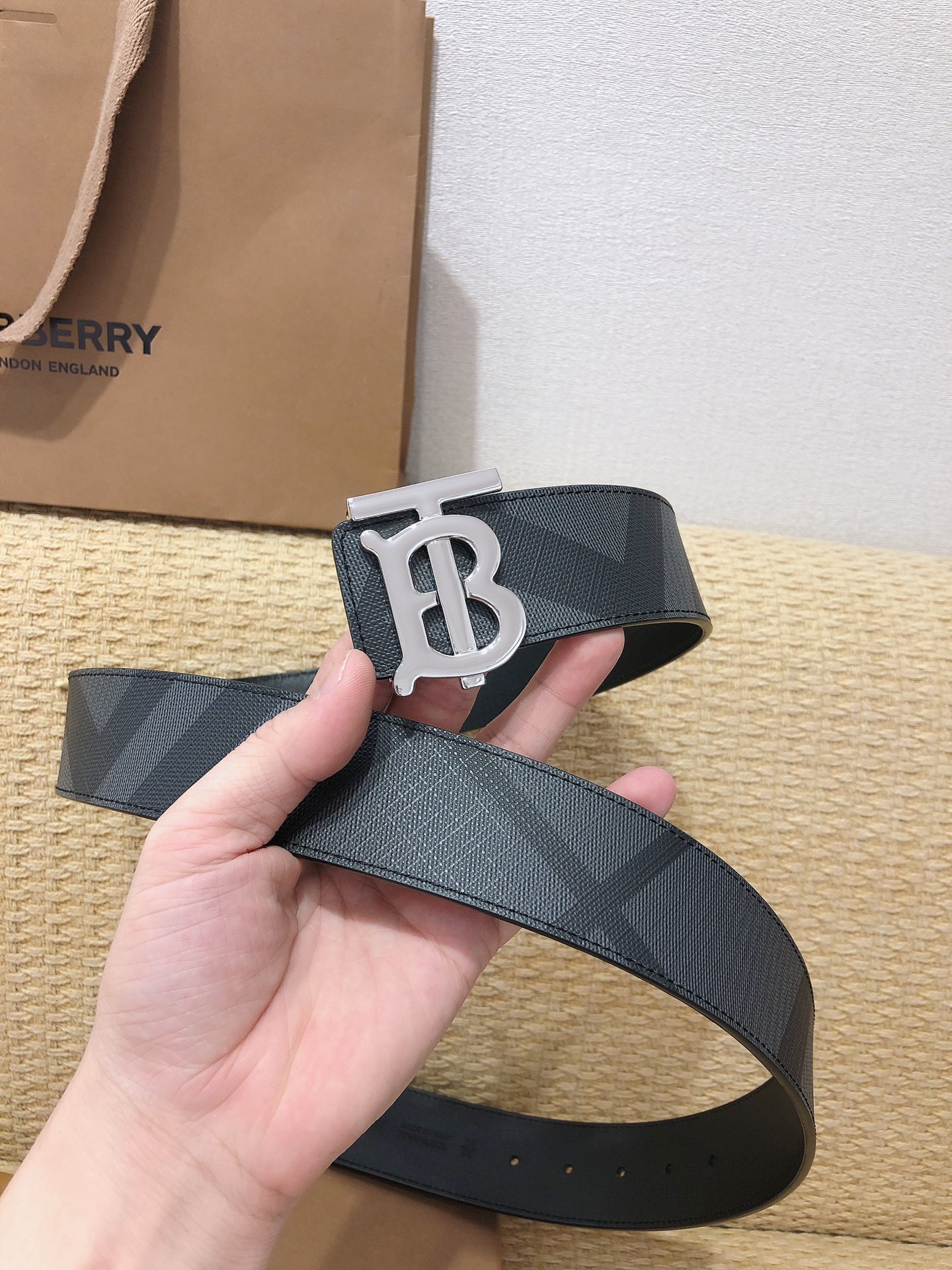 Burberry Basic Belt M