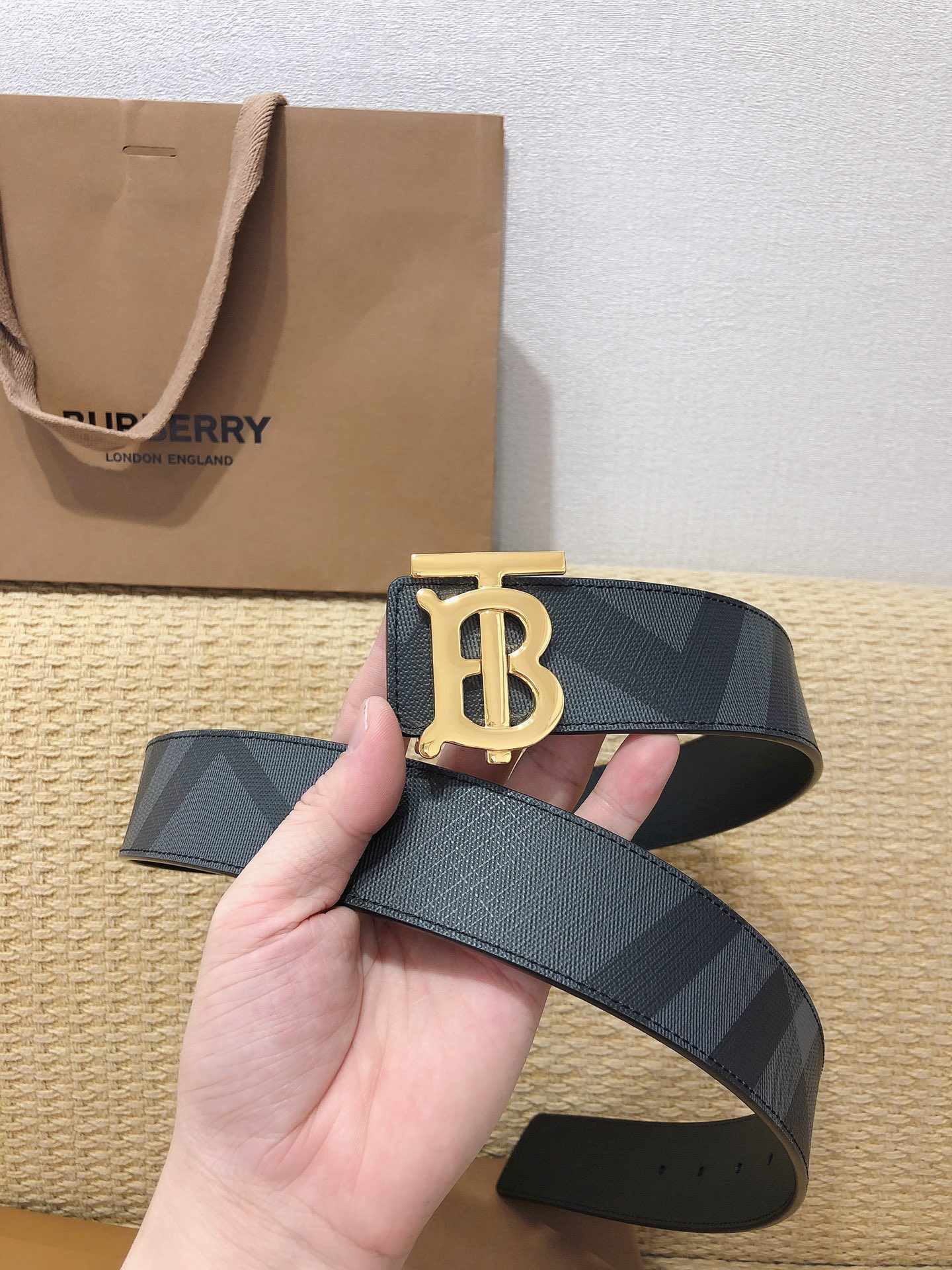 Burberry Basic Belt M
