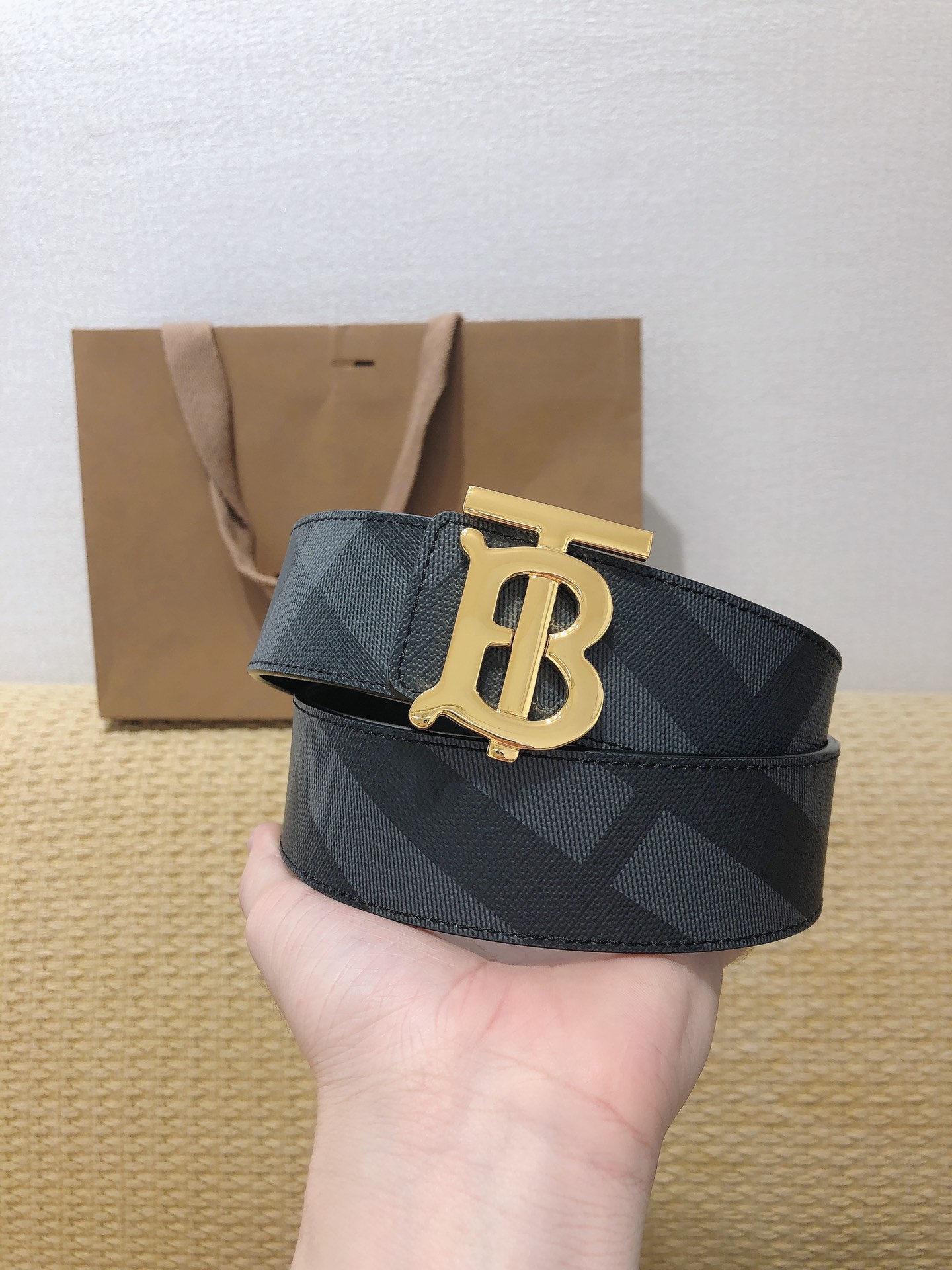 Burberry Basic Belt M