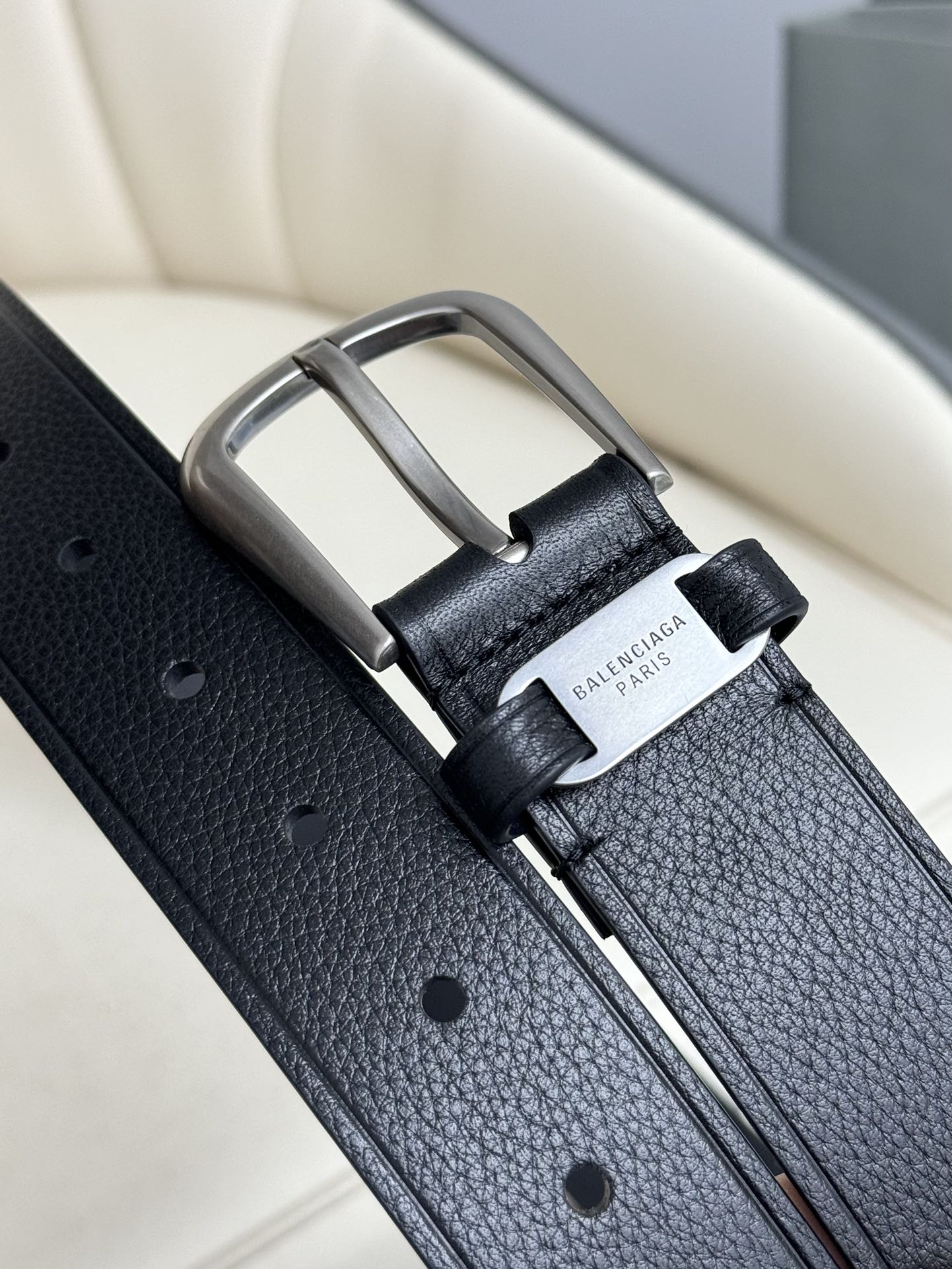 Balenciaga Basic Belt Cow Leather M-l