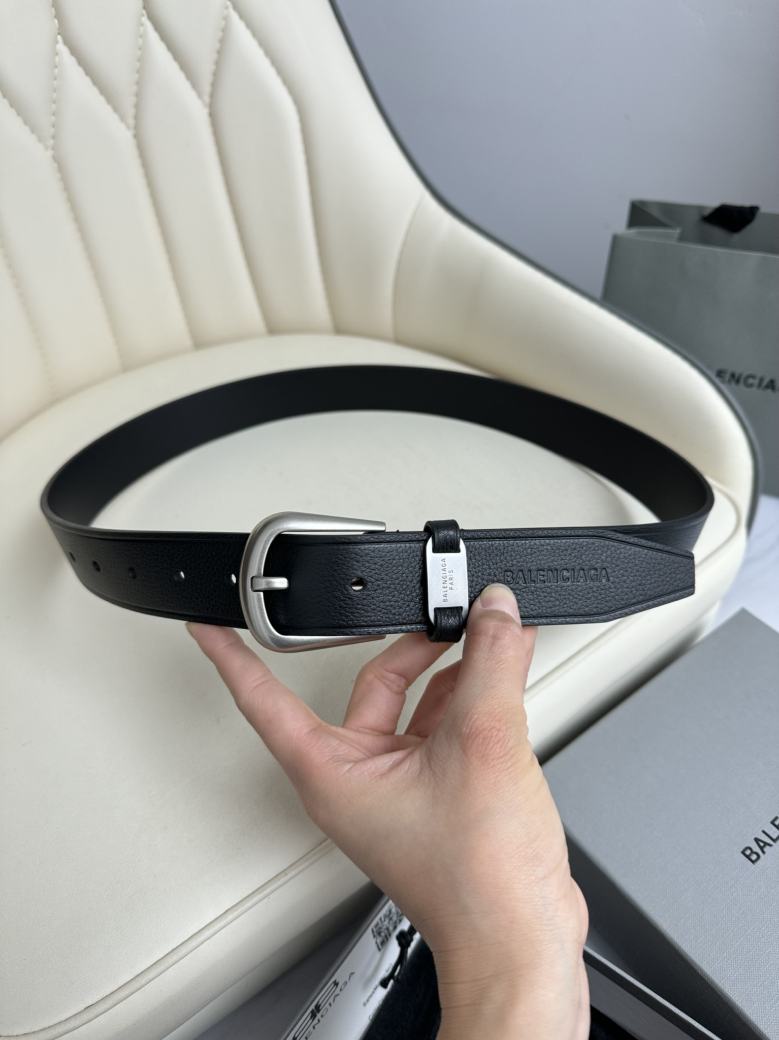 Balenciaga Basic Belt Cow Leather M-l