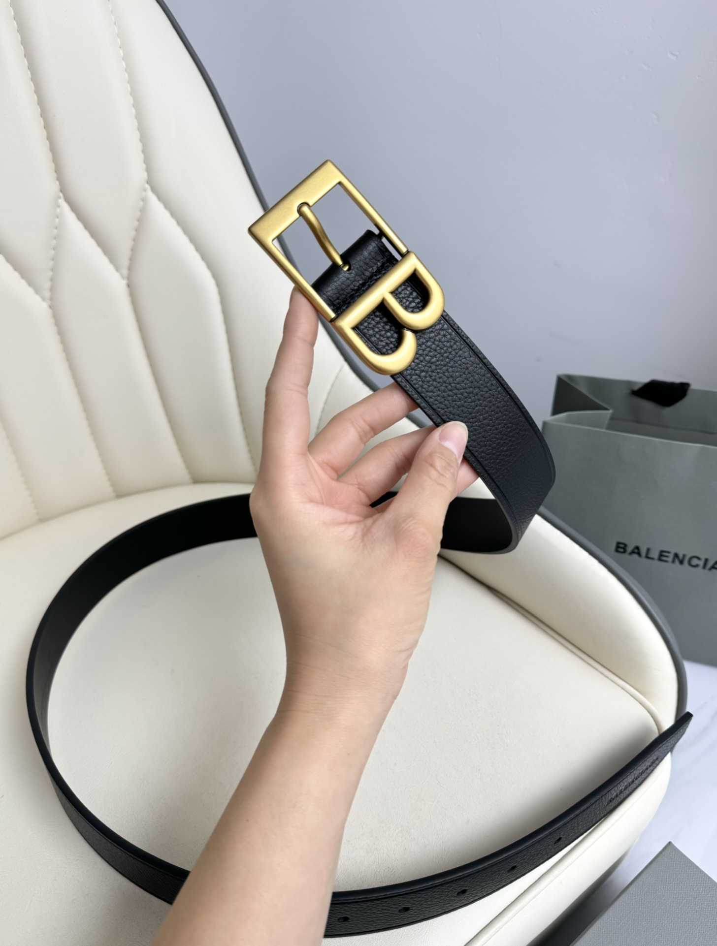 Balenciaga Basic Belt Cow Leather M-l