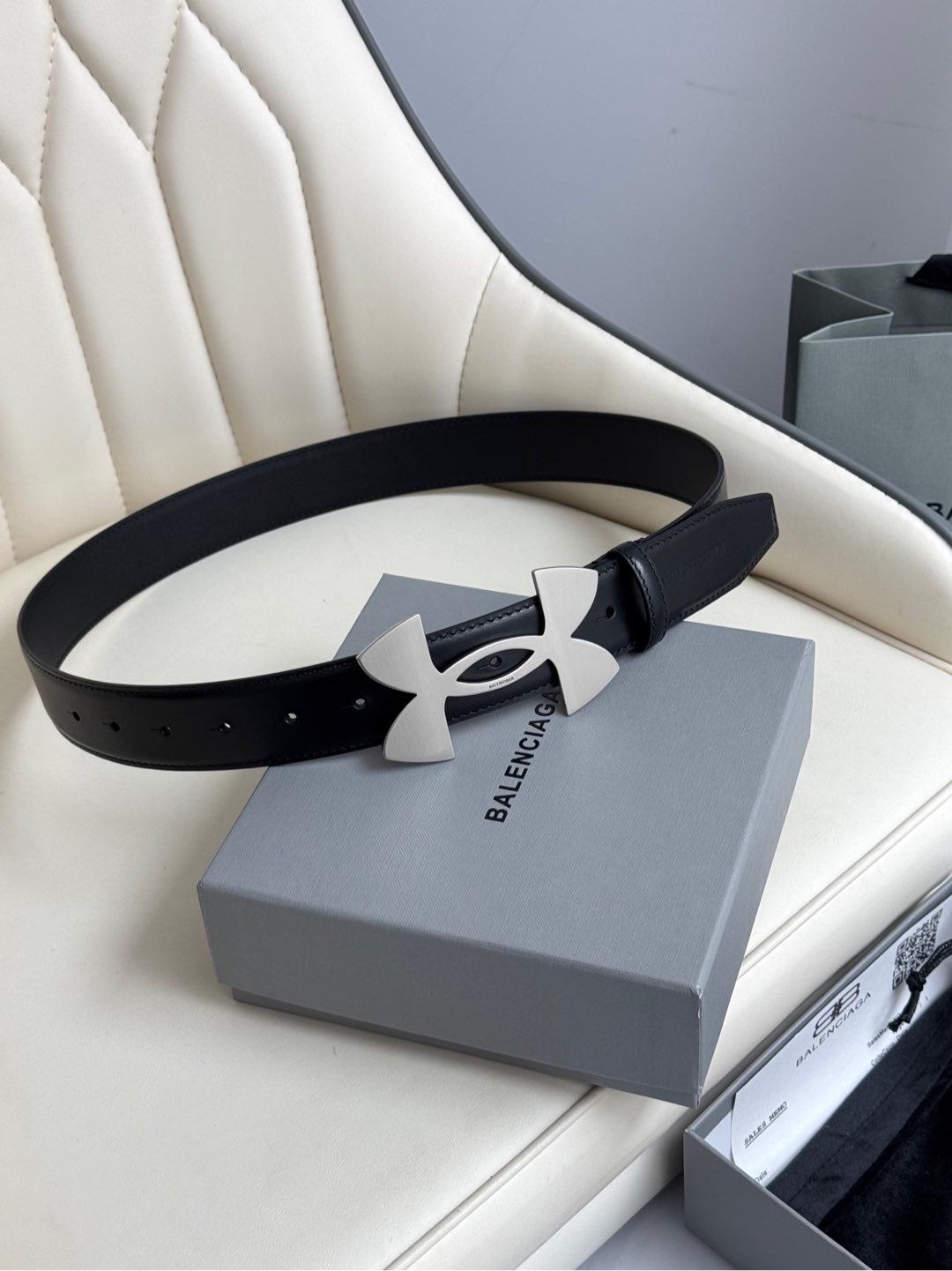 Balenciaga Basic Belt Cow Leather M-l