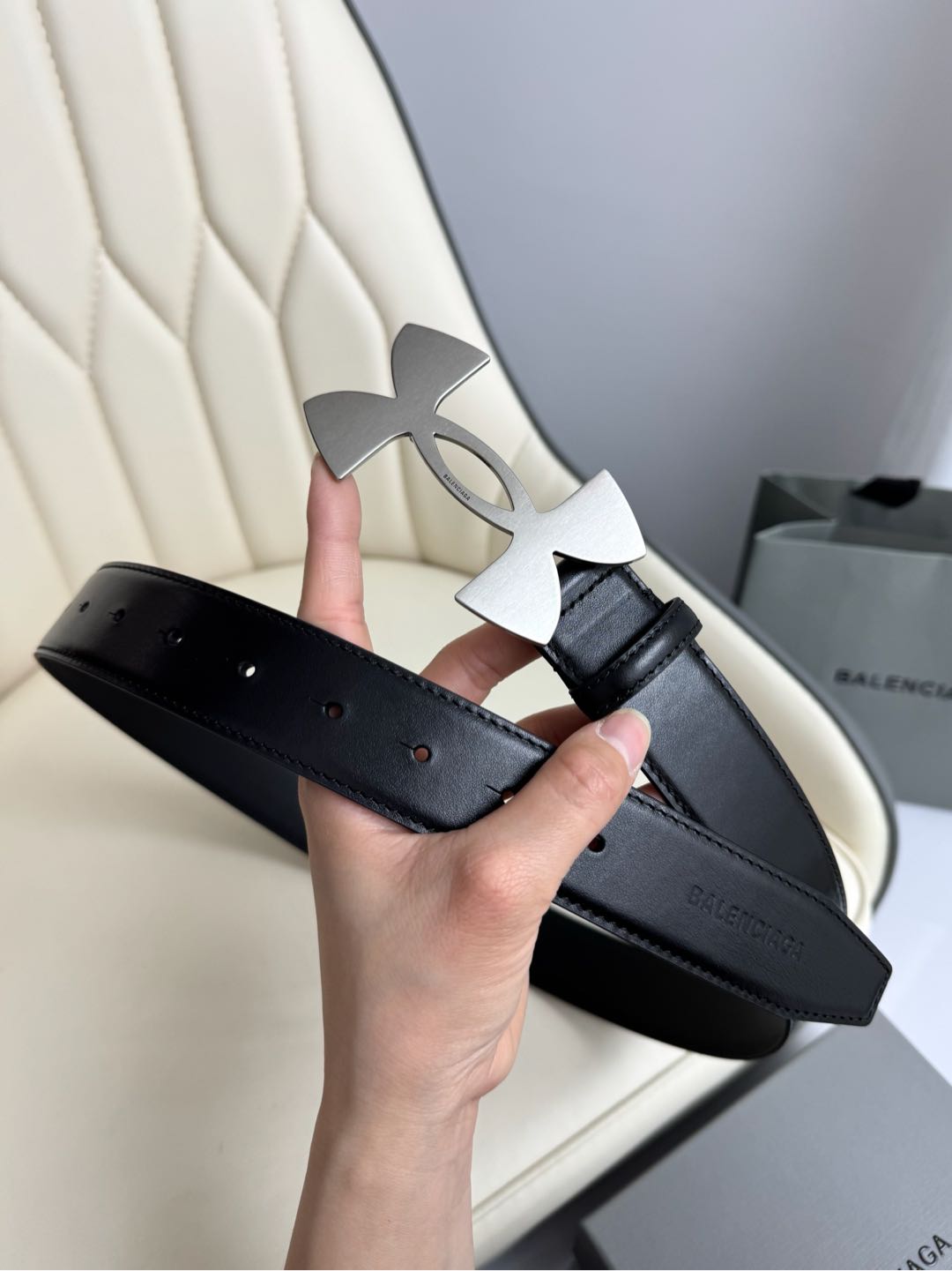 Balenciaga Basic Belt Cow Leather M-l