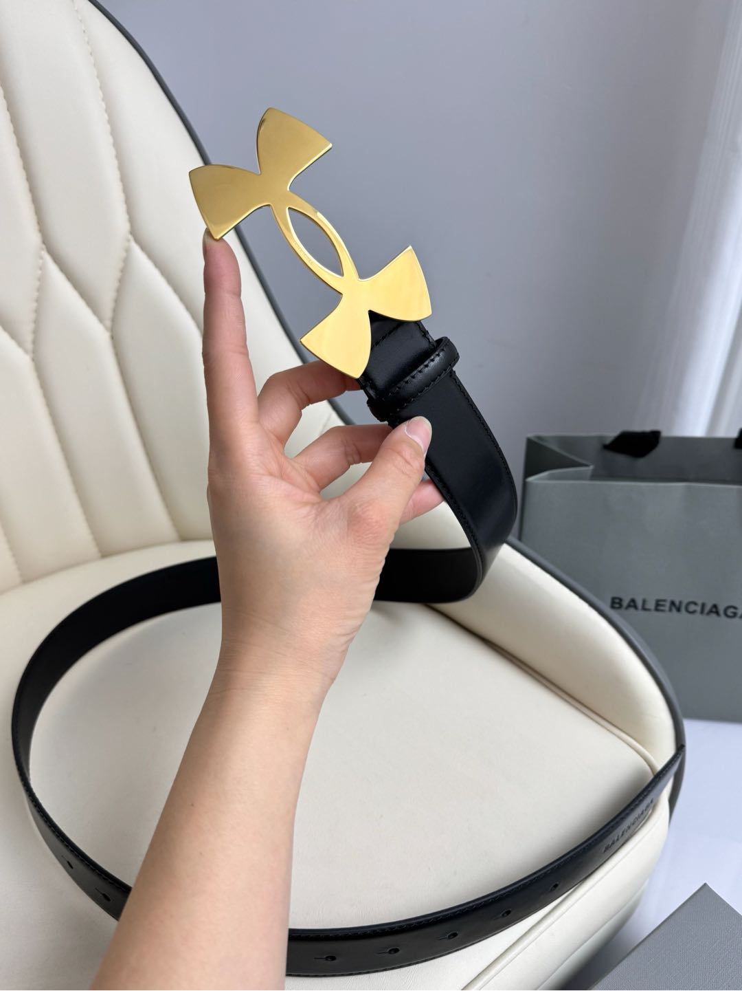 Balenciaga Basic Belt Cow Leather M-l