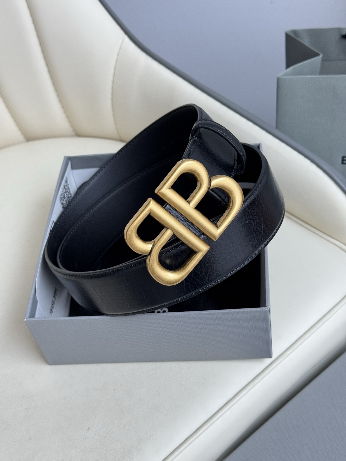 Balenciaga Basic Belt Cow Leather M-l
