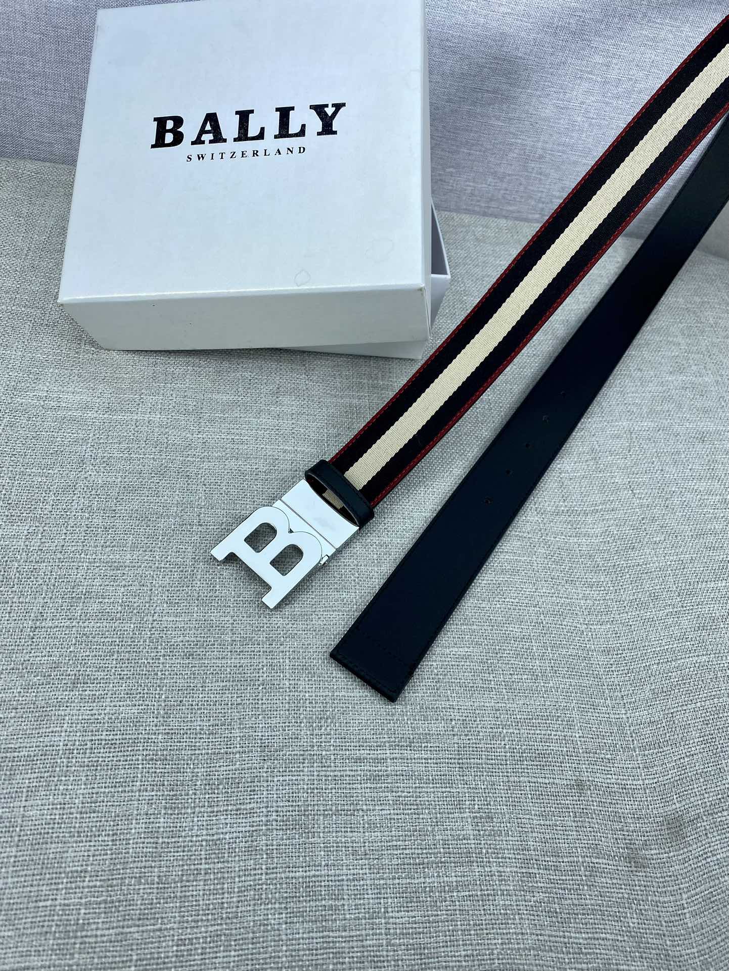Bally Male Basic Belt S-l