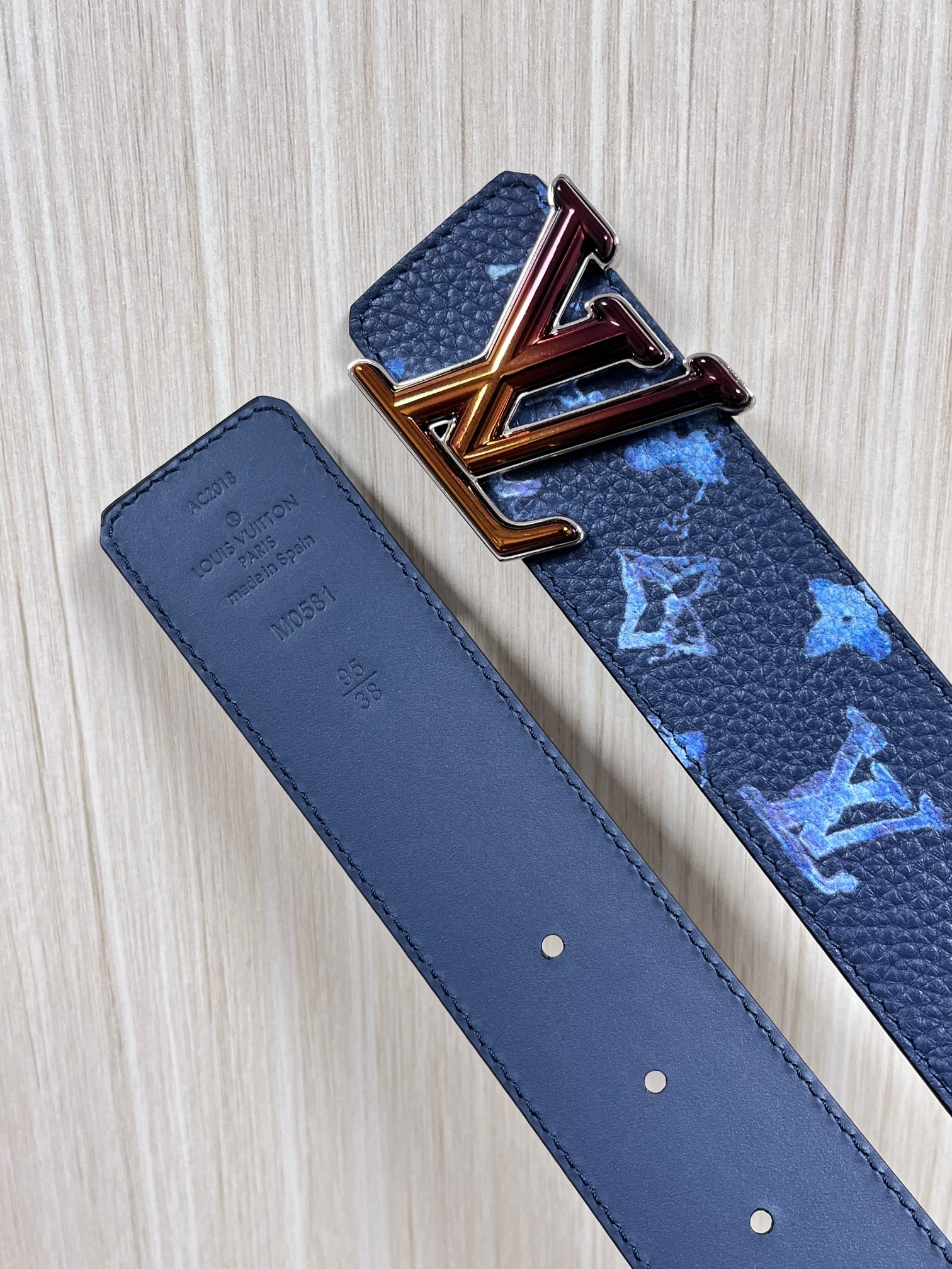 Louis Vuitton Basic Belt Cow Leather M