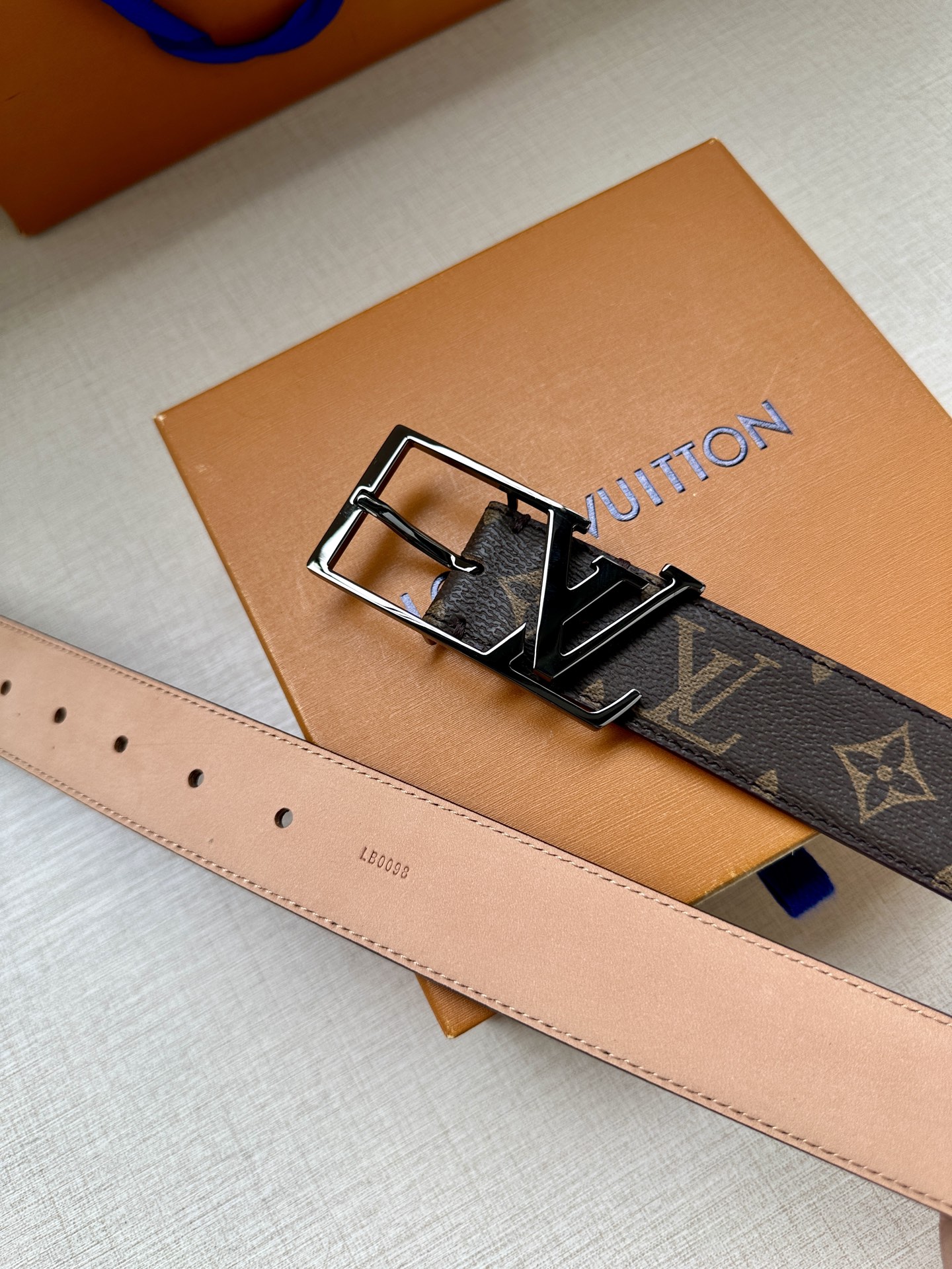 Louis Vuitton Basic Belt Canvas M-l