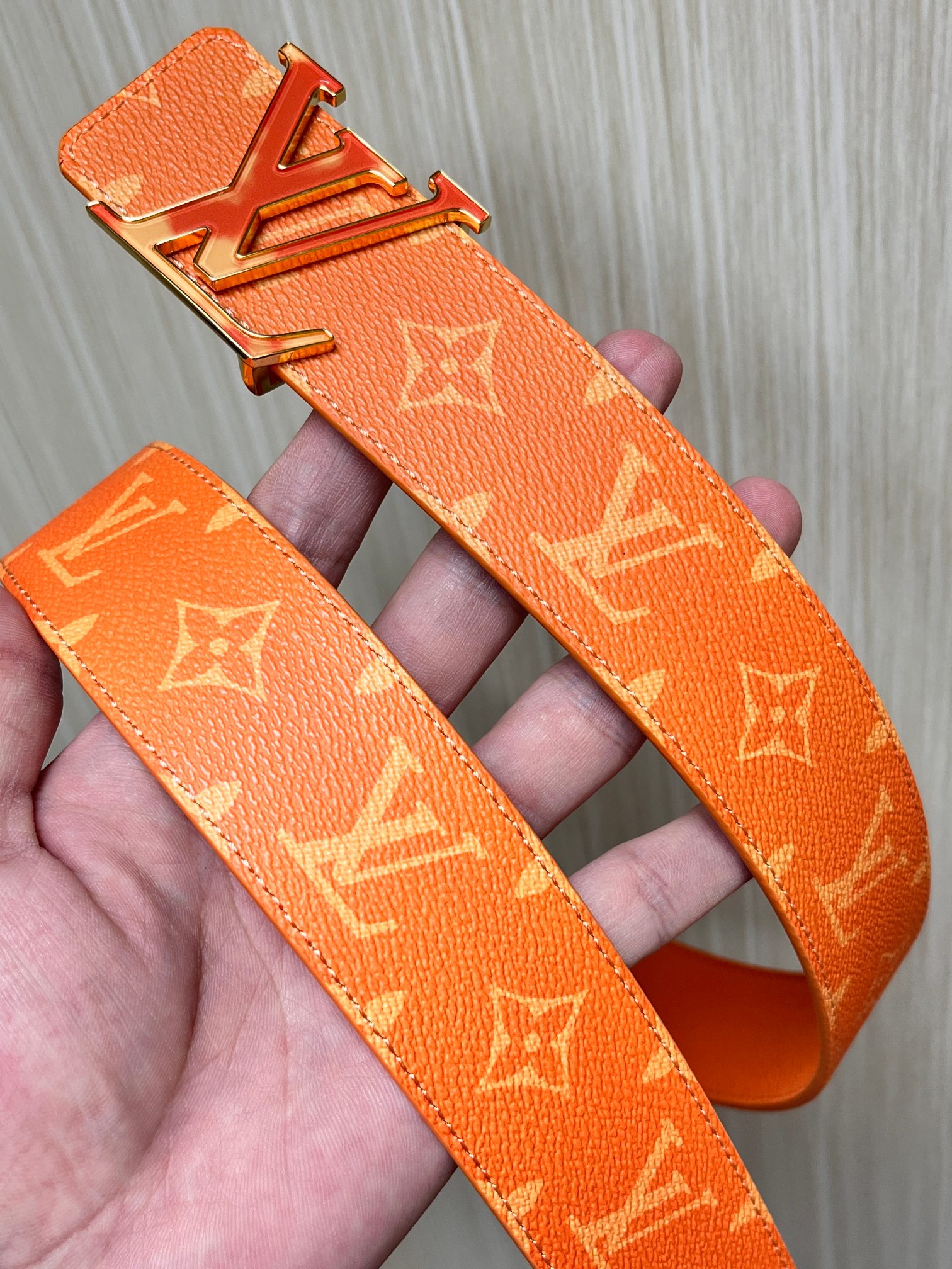 Louis Vuitton Leather Belt Silver 40mm-s-m