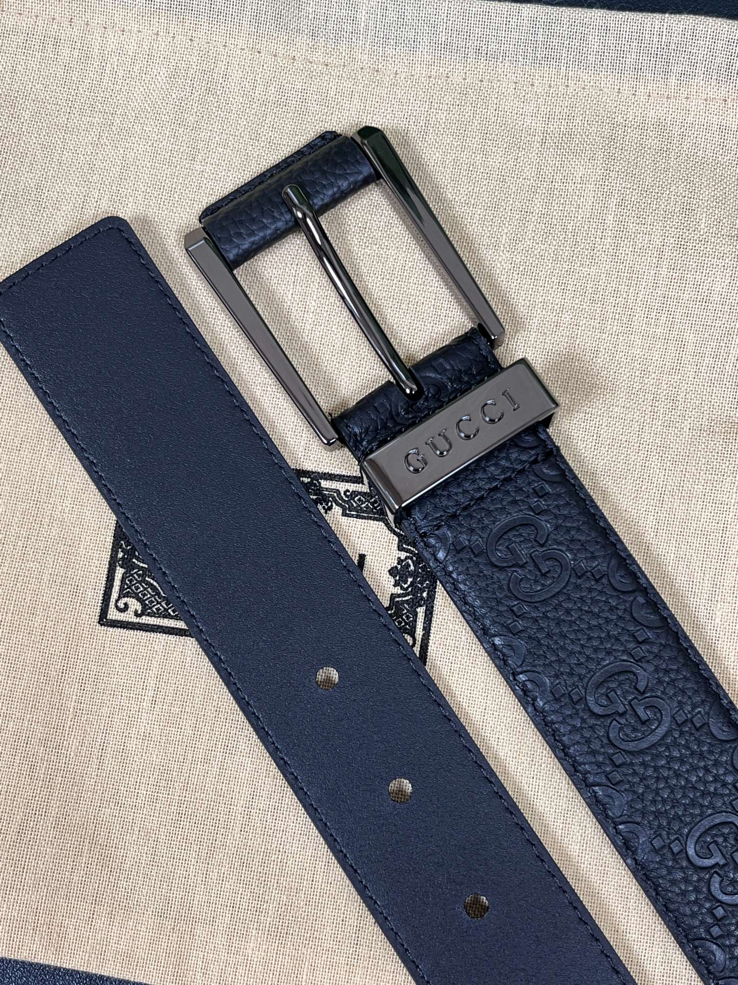 Gucci Pin Buckle Belt Cow Leather Wide Width