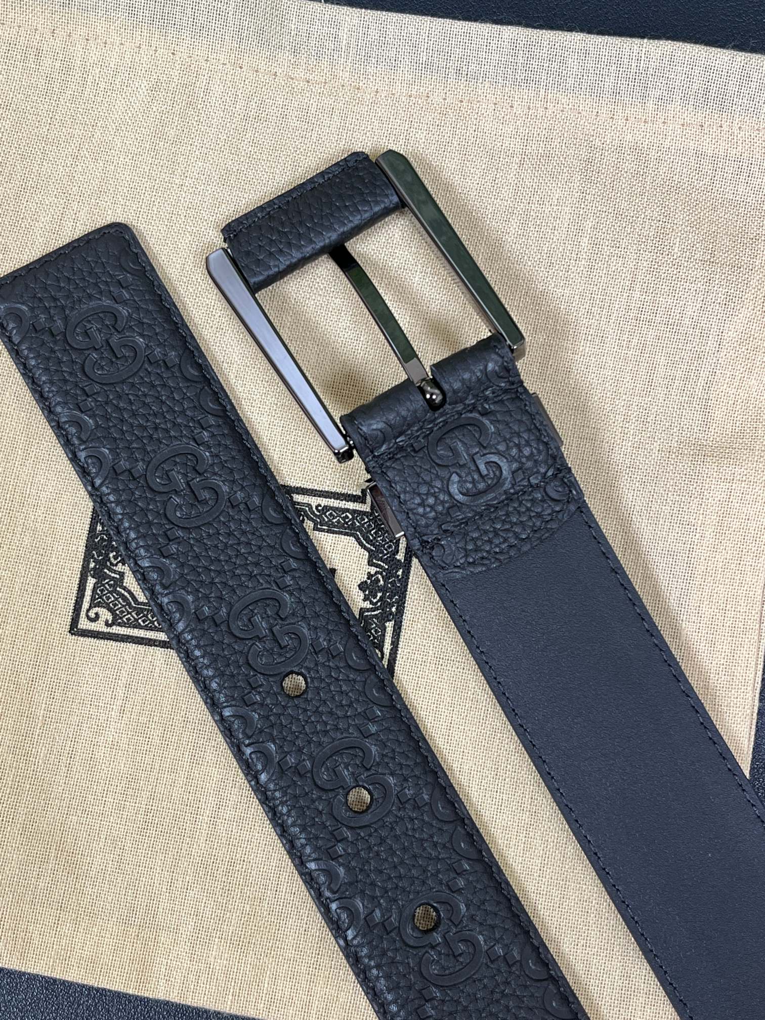 Gucci Pin Buckle Belt Cow Leather Wide Width