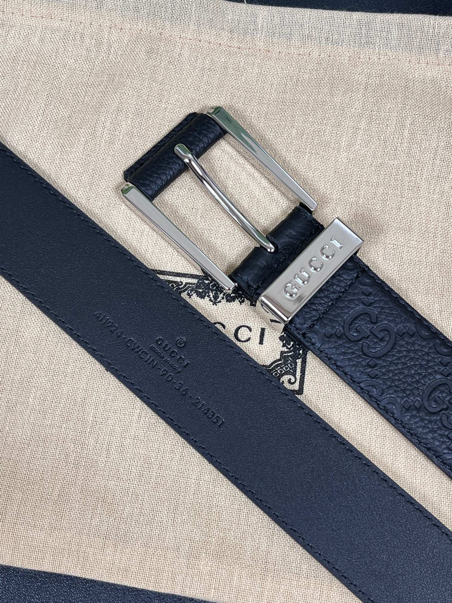 Gucci Pin Buckle Belt Cow Leather Wide Width