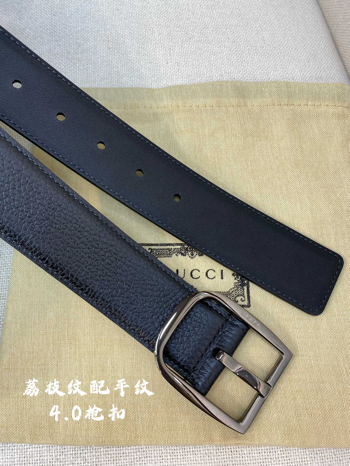Gucci Male Pin Buckle Belt 40mm