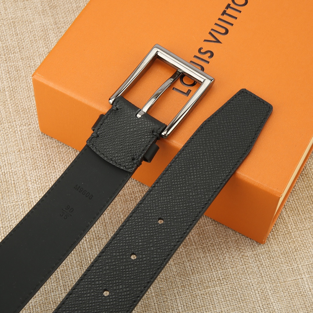 Louis Vuitton Leather Belt Cow Leather Black L