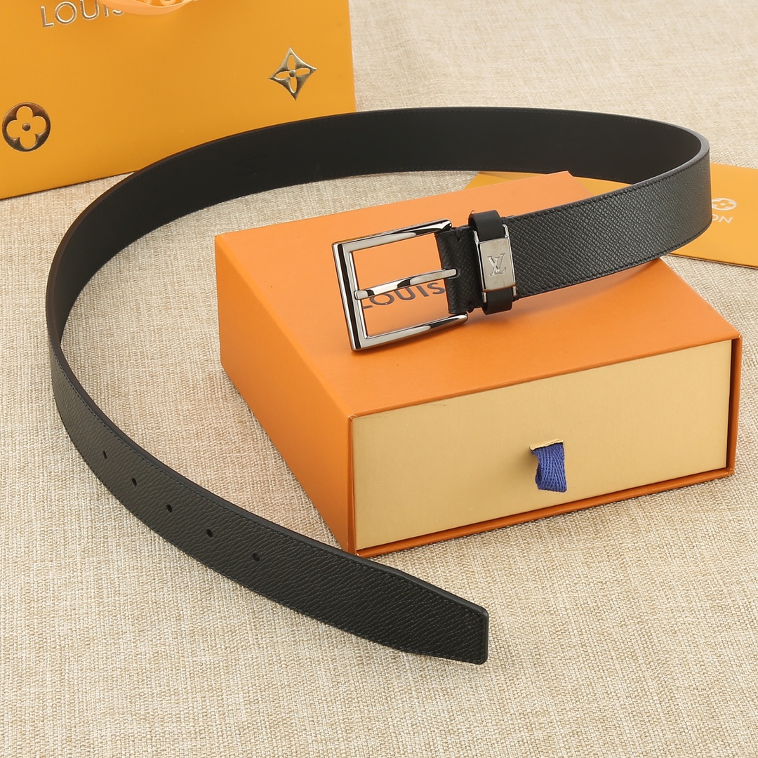 Louis Vuitton Leather Belt Cow Leather Black L