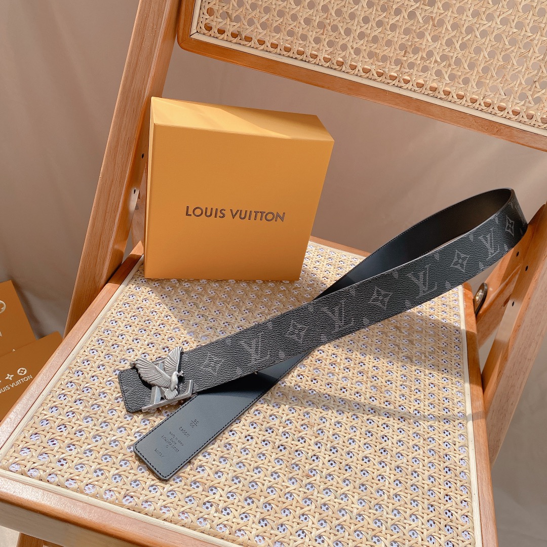 Louis Vuitton Basic Belt Cow Leather M