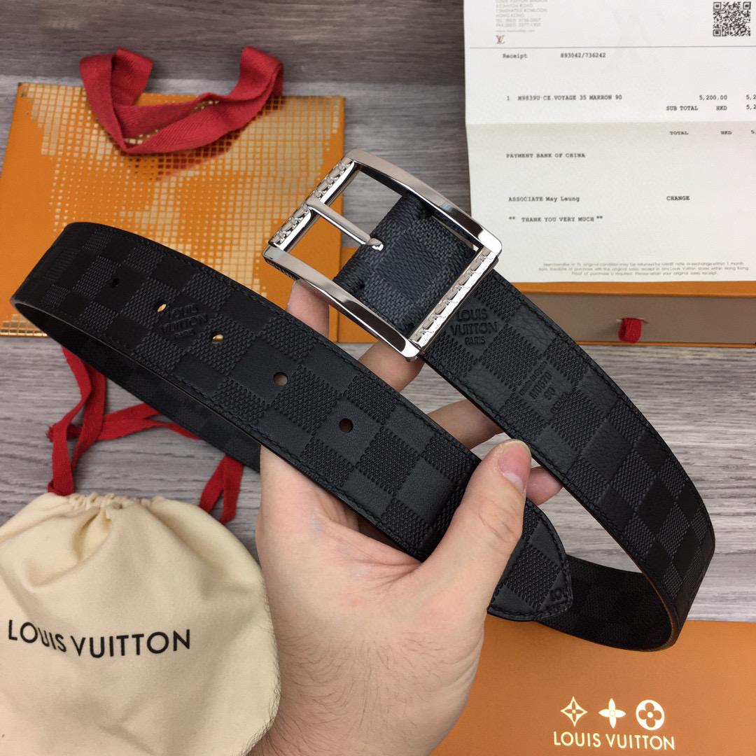 Louis Vuitton Male Basic Belt Cow Leather Black M