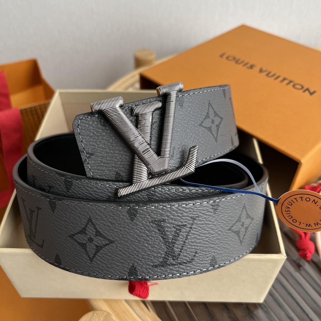 Louis Vuitton Male Basic Belt Cow Leather M