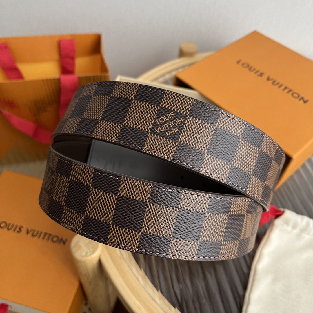 Louis Vuitton Male Basic Belt Cow Leather M